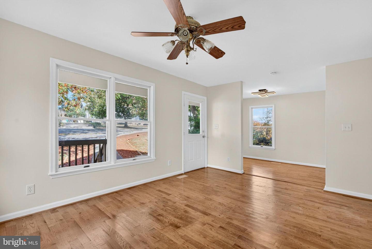 5 CRESTVIEW DR, FRONT ROYAL, Virginia 22630, 3 Bedrooms Bedrooms, 5 Rooms Rooms,2 BathroomsBathrooms,Residential,For sale,5 CRESTVIEW DR,VAWR2012674 MLS # VAWR2012674