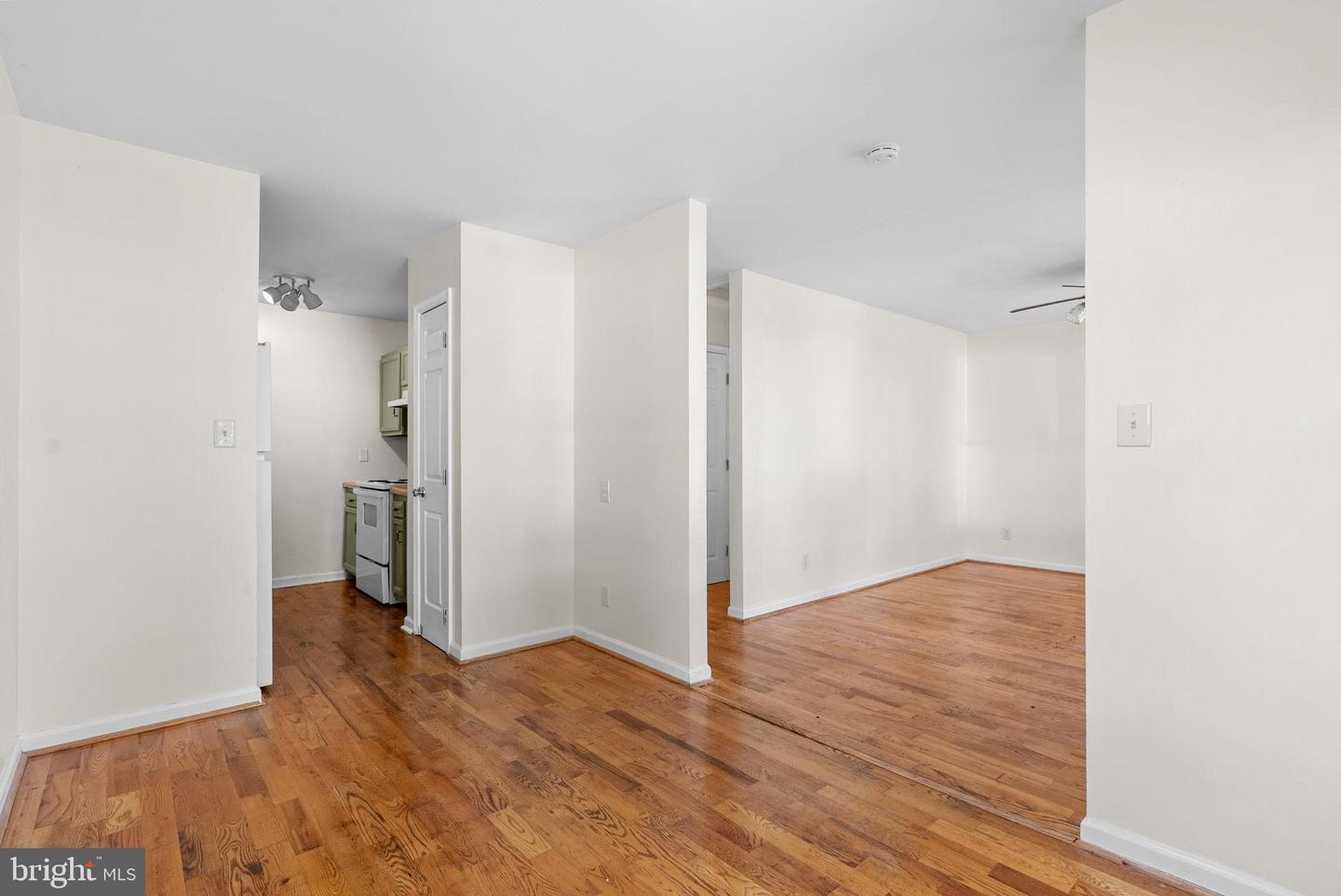 5 CRESTVIEW DR, FRONT ROYAL, Virginia 22630, 3 Bedrooms Bedrooms, 5 Rooms Rooms,2 BathroomsBathrooms,Residential,For sale,5 CRESTVIEW DR,VAWR2012674 MLS # VAWR2012674