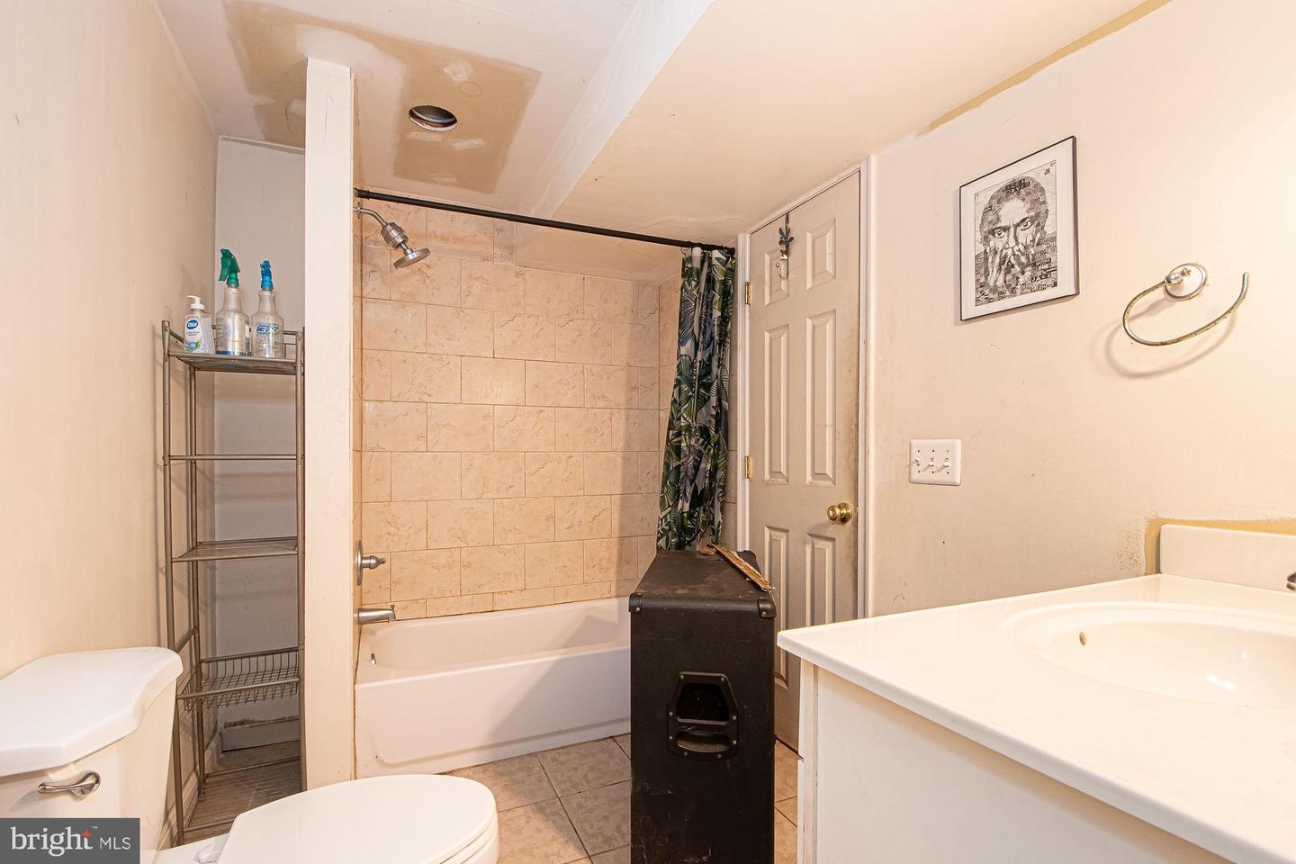 9478 MERRIMAC LN, MARSHALL, Virginia 20115, 4 Bedrooms Bedrooms, ,3 BathroomsBathrooms,Residential,For sale,9478 MERRIMAC LN,VAFQ2019536 MLS # VAFQ2019536 9478 MERRIMAC LN, MARSHALL, Virginia 20115, 4 Bedrooms Bedrooms, ,3 BathroomsBathrooms,Residential,For sale,9478 MERRIMAC LN,VAFQ2019536 MLS # VAFQ2019536