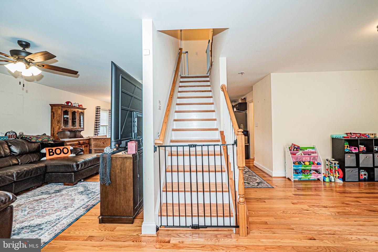 119 BUFFALO TRL, WINCHESTER, Virginia 22602, 5 Bedrooms Bedrooms, ,3 BathroomsBathrooms,Residential,For sale,119 BUFFALO TRL,VAFV2037766 MLS # VAFV2037766