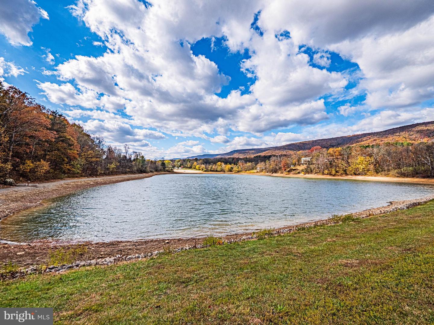 119 BUFFALO TRL, WINCHESTER, Virginia 22602, 5 Bedrooms Bedrooms, ,3 BathroomsBathrooms,Residential,For sale,119 BUFFALO TRL,VAFV2037766 MLS # VAFV2037766