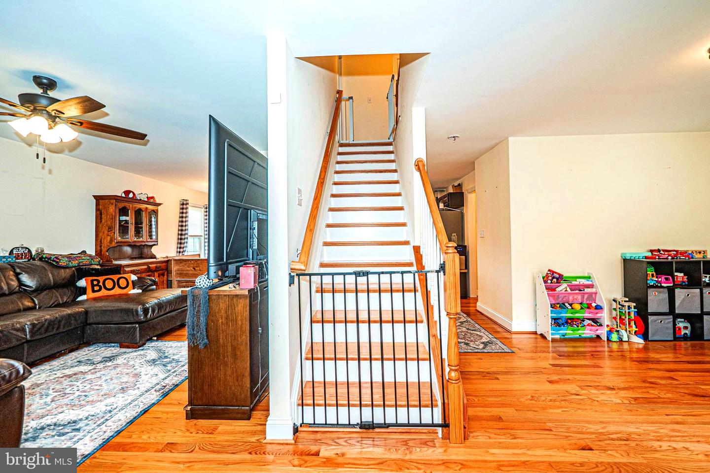 119 BUFFALO TRL, WINCHESTER, Virginia 22602, 5 Bedrooms Bedrooms, ,3 BathroomsBathrooms,Residential,For sale,119 BUFFALO TRL,VAFV2037766 MLS # VAFV2037766