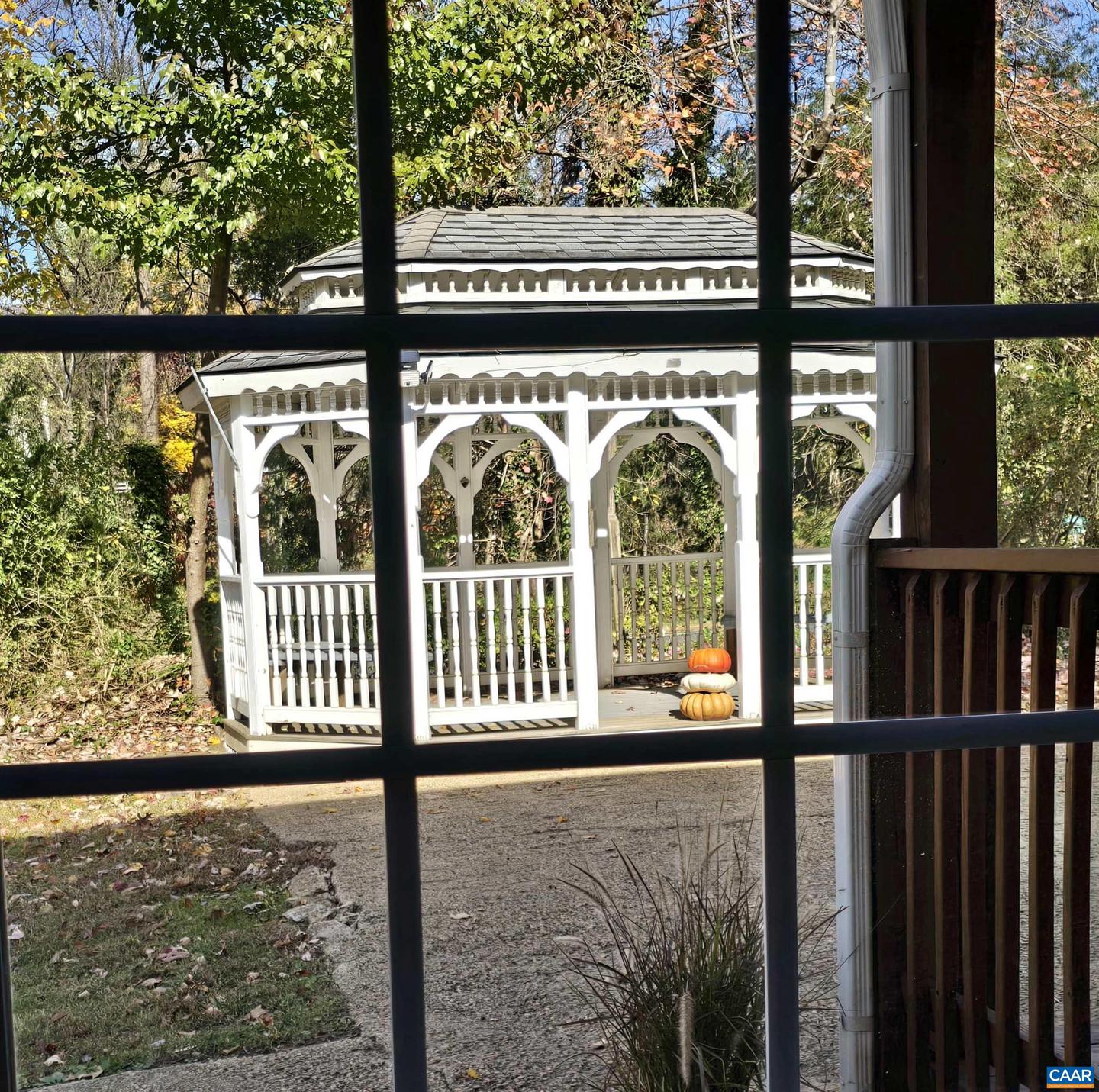 388 YANCEY MILL LN, CROZET, Virginia 22932, 4 Bedrooms Bedrooms, ,2 BathroomsBathrooms,Residential,For sale,388 YANCEY MILL LN,670577 MLS # 670577