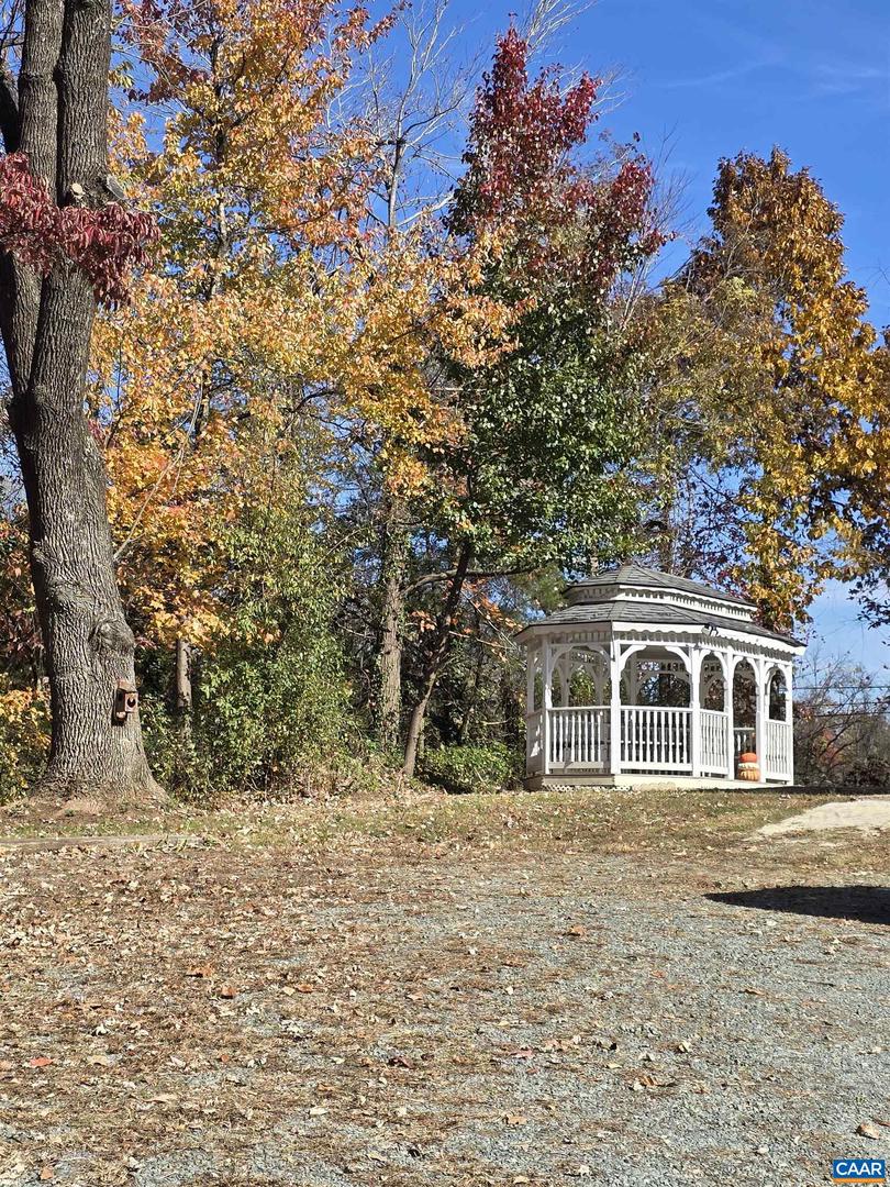 388 YANCEY MILL LN, CROZET, Virginia 22932, 4 Bedrooms Bedrooms, ,2 BathroomsBathrooms,Residential,For sale,388 YANCEY MILL LN,670577 MLS # 670577