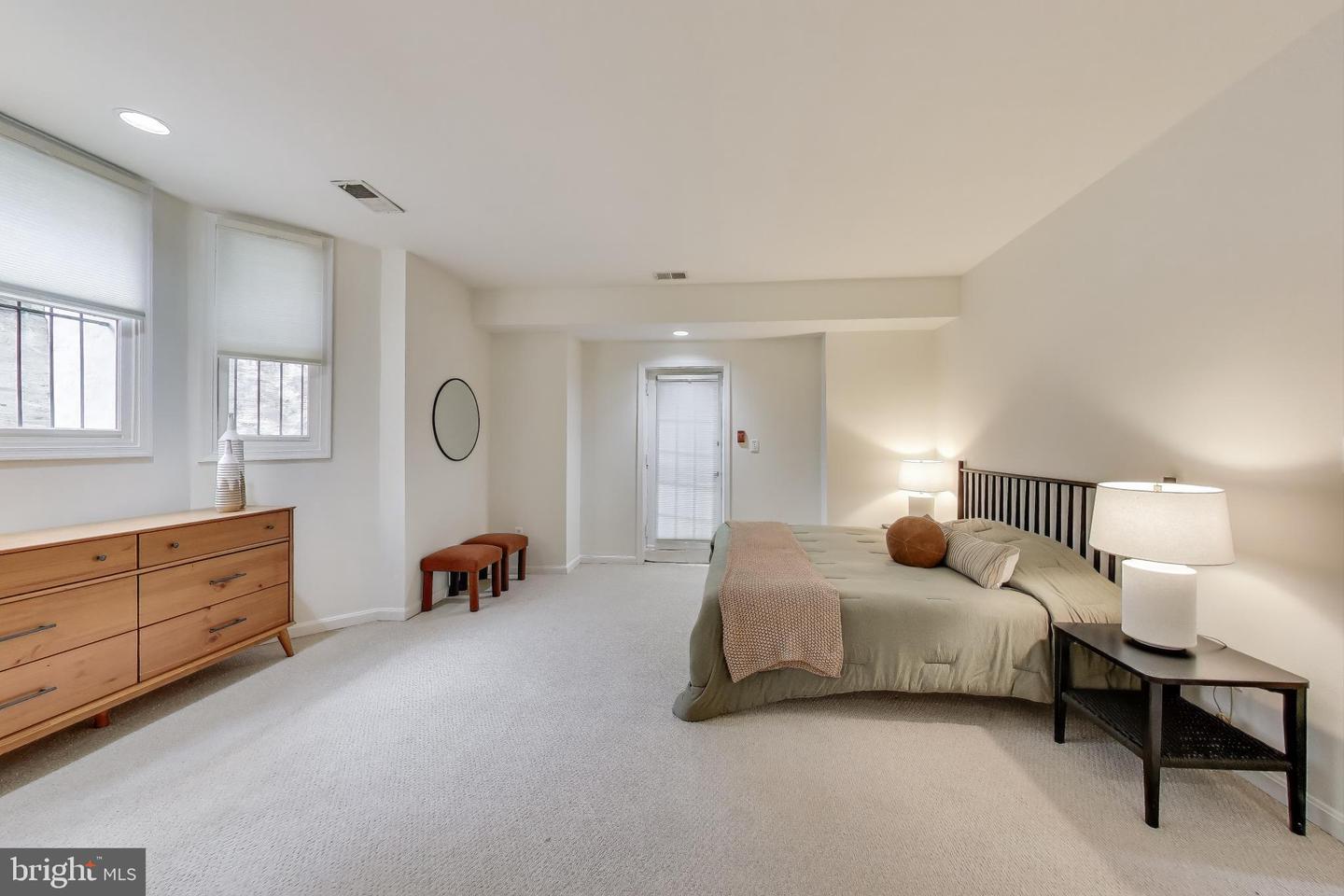 2001 19TH ST NW #3, WASHINGTON, District Of Columbia 20009, 2 Bedrooms Bedrooms, ,2 BathroomsBathrooms,Residential,For sale,2001 19TH ST NW #3,DCDC2229680 MLS # DCDC2229680 2001 19TH ST NW #3, WASHINGTON, District Of Columbia 20009, 2 Bedrooms Bedrooms, ,2 BathroomsBathrooms,Residential,For sale,2001 19TH ST NW #3,DCDC2229680 MLS # DCDC2229680