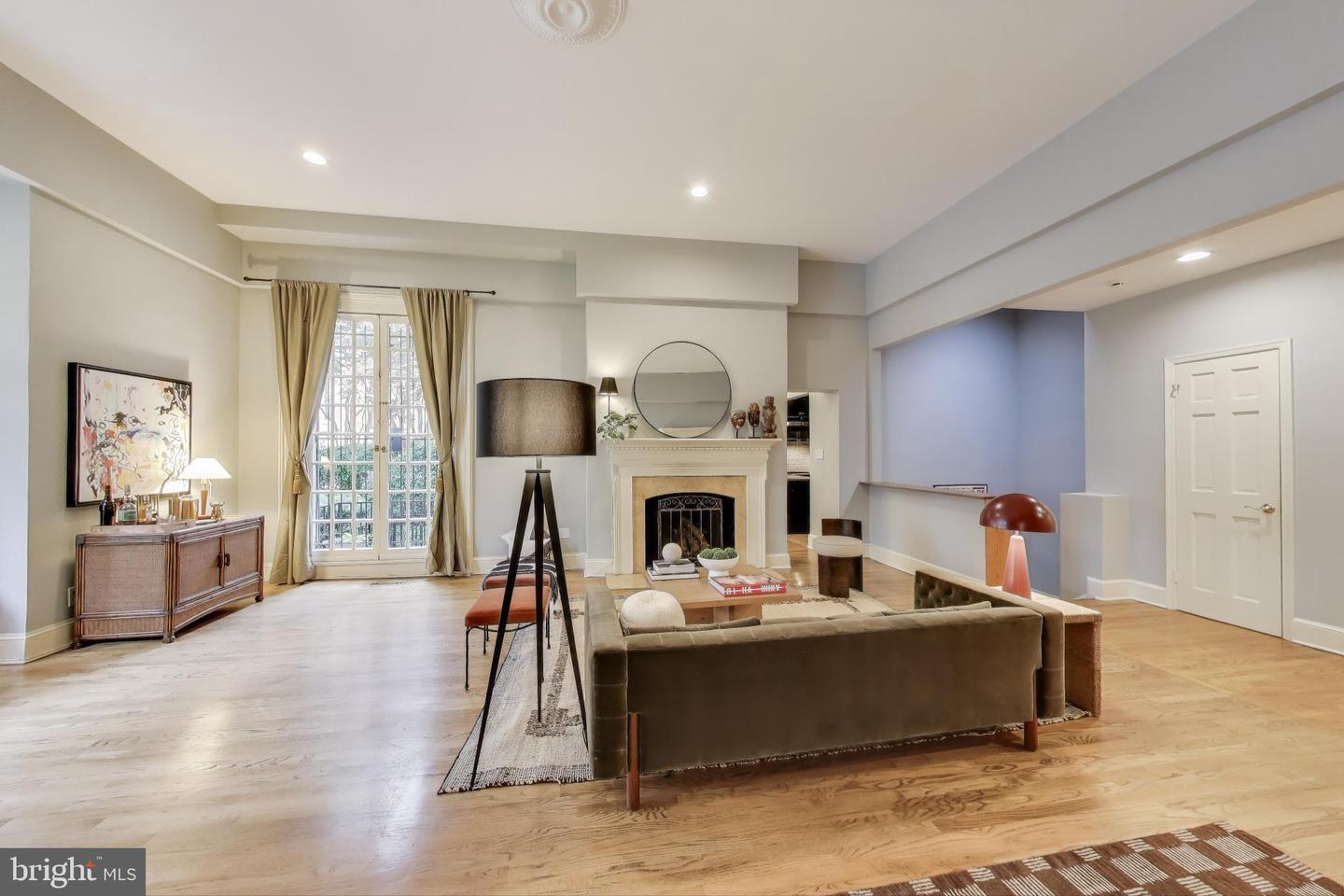 2001 19TH ST NW #3, WASHINGTON, District Of Columbia 20009, 2 Bedrooms Bedrooms, ,2 BathroomsBathrooms,Residential,For sale,2001 19TH ST NW #3,DCDC2229680 MLS # DCDC2229680 2001 19TH ST NW #3, WASHINGTON, District Of Columbia 20009, 2 Bedrooms Bedrooms, ,2 BathroomsBathrooms,Residential,For sale,2001 19TH ST NW #3,DCDC2229680 MLS # DCDC2229680