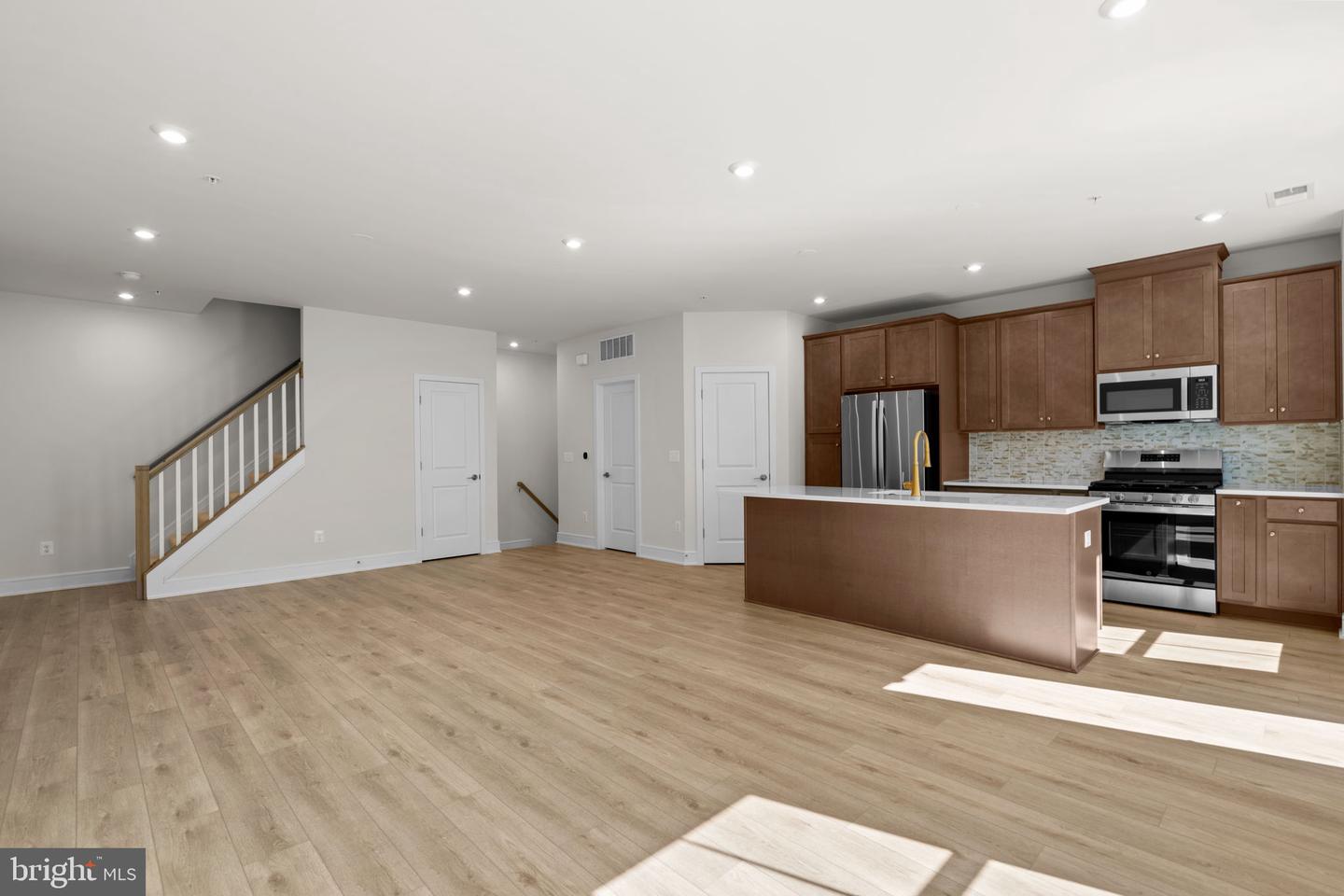 21748 DOLLIS HILL TER, BROADLANDS, Virginia 20148, 3 Bedrooms Bedrooms, ,2 BathroomsBathrooms,Residential,For sale,21748 DOLLIS HILL TER,VALO2110092 MLS # VALO2110092