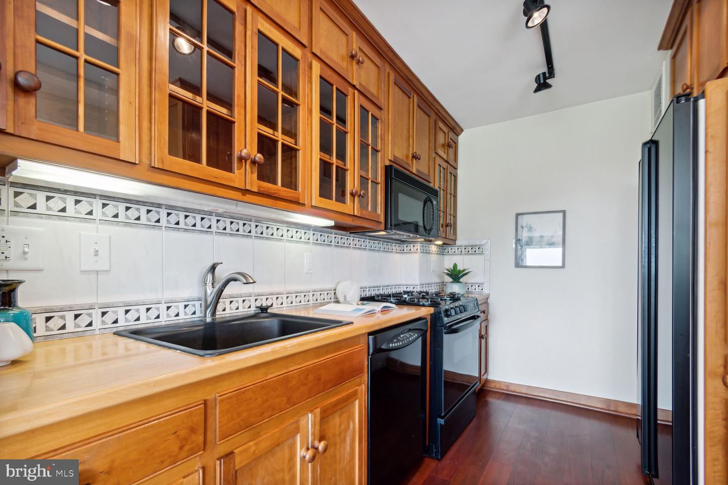 2475 VIRGINIA AVE NW #721, WASHINGTON, District Of Columbia 20037, 3 Bedrooms Bedrooms, ,2 BathroomsBathrooms,Residential,For sale,2475 VIRGINIA AVE NW #721,DCDC2229670 MLS # DCDC2229670 2475 VIRGINIA AVE NW #721, WASHINGTON, District Of Columbia 20037, 3 Bedrooms Bedrooms, ,2 BathroomsBathrooms,Residential,For sale,2475 VIRGINIA AVE NW #721,DCDC2229670 MLS # DCDC2229670
