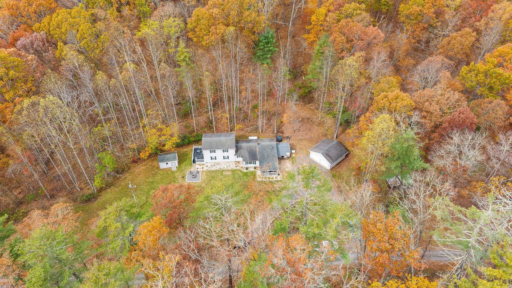 887 BRIGHT HOLLOW RD, DEERFIELD, Virginia 24432, 5 Bedrooms Bedrooms, ,2 BathroomsBathrooms,Residential,Privacy/Location #WINNING,887 BRIGHT HOLLOW RD,670584 MLS # 670584 887 BRIGHT HOLLOW RD, DEERFIELD, Virginia 24432, 5 Bedrooms Bedrooms, ,2 BathroomsBathrooms,Residential,Privacy/Location #WINNING,887 BRIGHT HOLLOW RD,670584 MLS # 670584