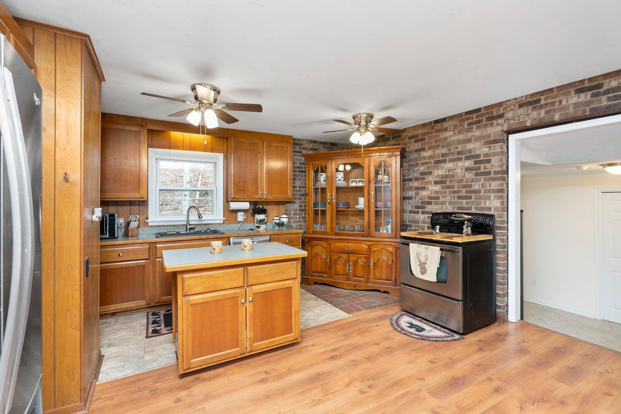 887 BRIGHT HOLLOW RD, DEERFIELD, Virginia 24432, 5 Bedrooms Bedrooms, ,2 BathroomsBathrooms,Residential,Privacy/Location #WINNING,887 BRIGHT HOLLOW RD,670584 MLS # 670584 887 BRIGHT HOLLOW RD, DEERFIELD, Virginia 24432, 5 Bedrooms Bedrooms, ,2 BathroomsBathrooms,Residential,Privacy/Location #WINNING,887 BRIGHT HOLLOW RD,670584 MLS # 670584