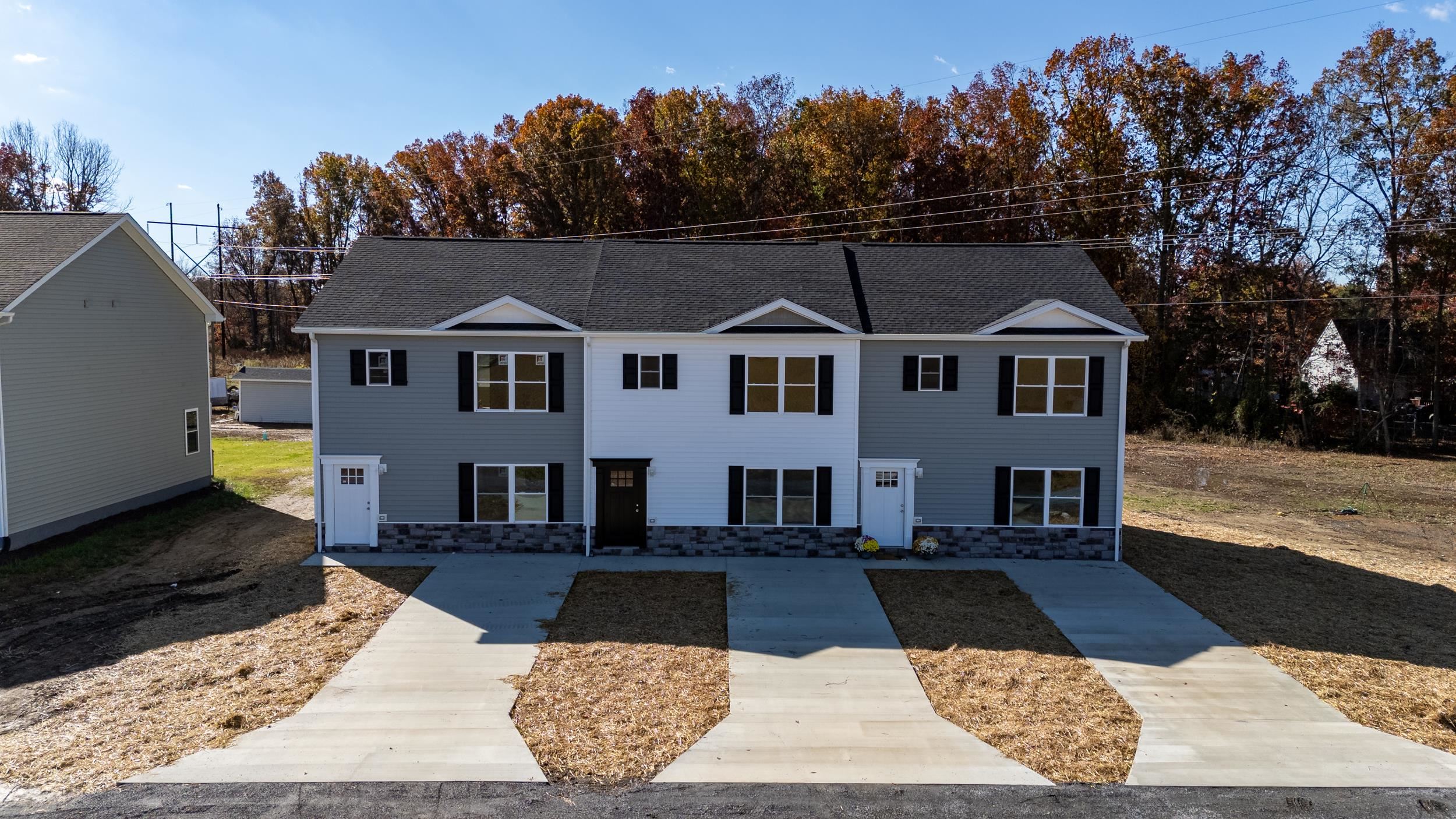 127 21ST ST, GROTTOES, Virginia 24441, 3 Bedrooms Bedrooms, ,2 BathroomsBathrooms,Residential,127 21ST ST,670592 MLS # 670592