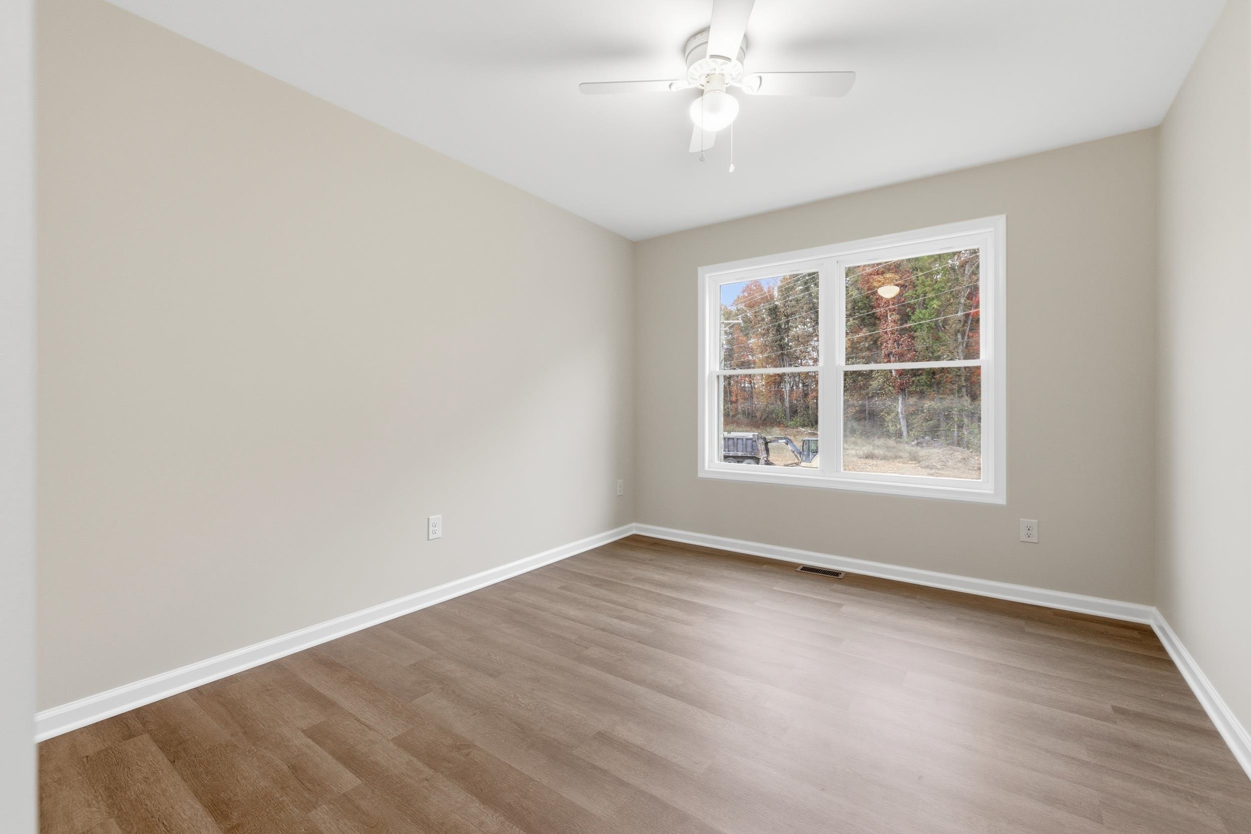 127 21ST ST, GROTTOES, Virginia 24441, 3 Bedrooms Bedrooms, ,2 BathroomsBathrooms,Residential,127 21ST ST,670592 MLS # 670592