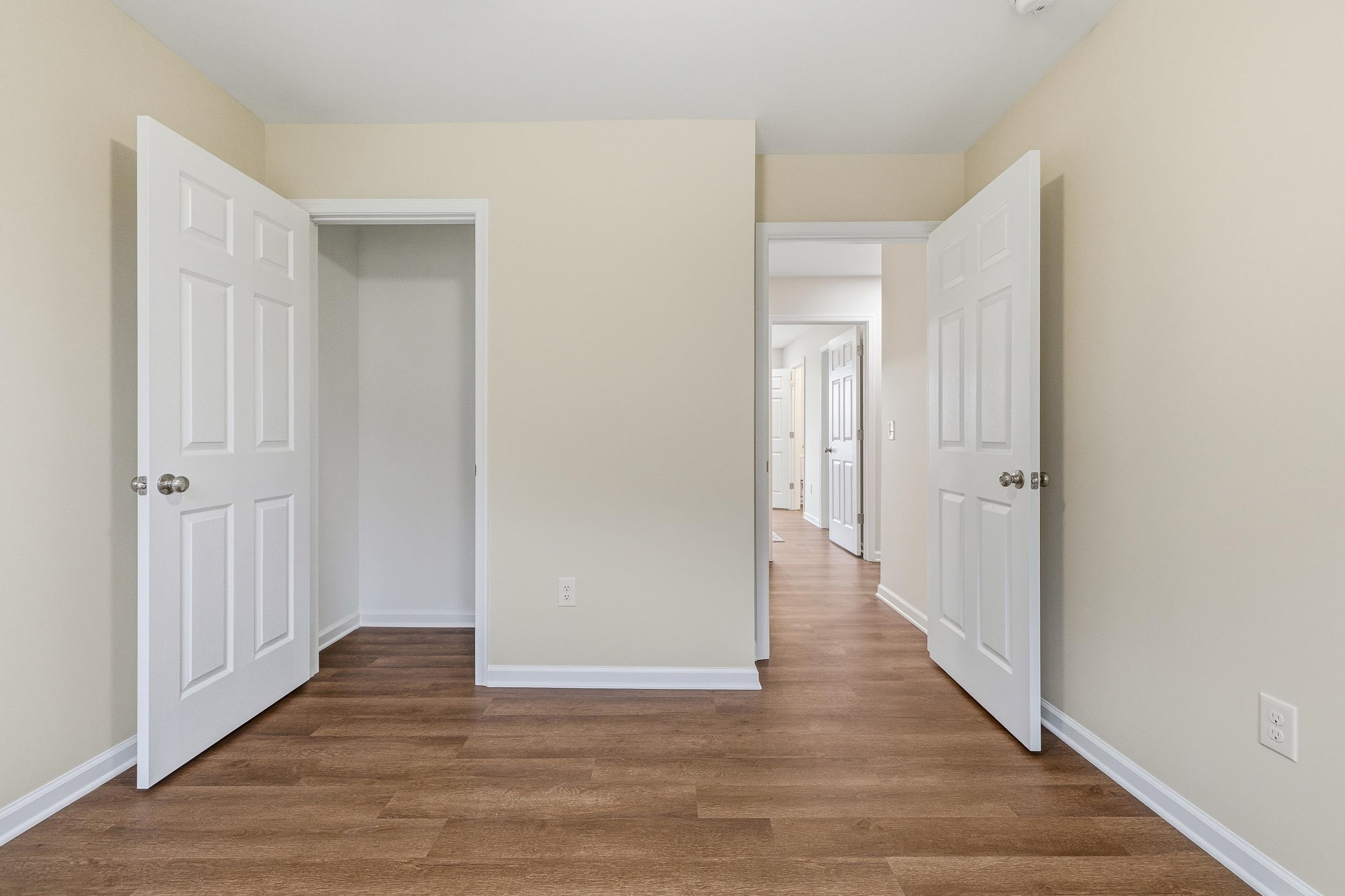 127 21ST ST, GROTTOES, Virginia 24441, 3 Bedrooms Bedrooms, ,2 BathroomsBathrooms,Residential,127 21ST ST,670592 MLS # 670592