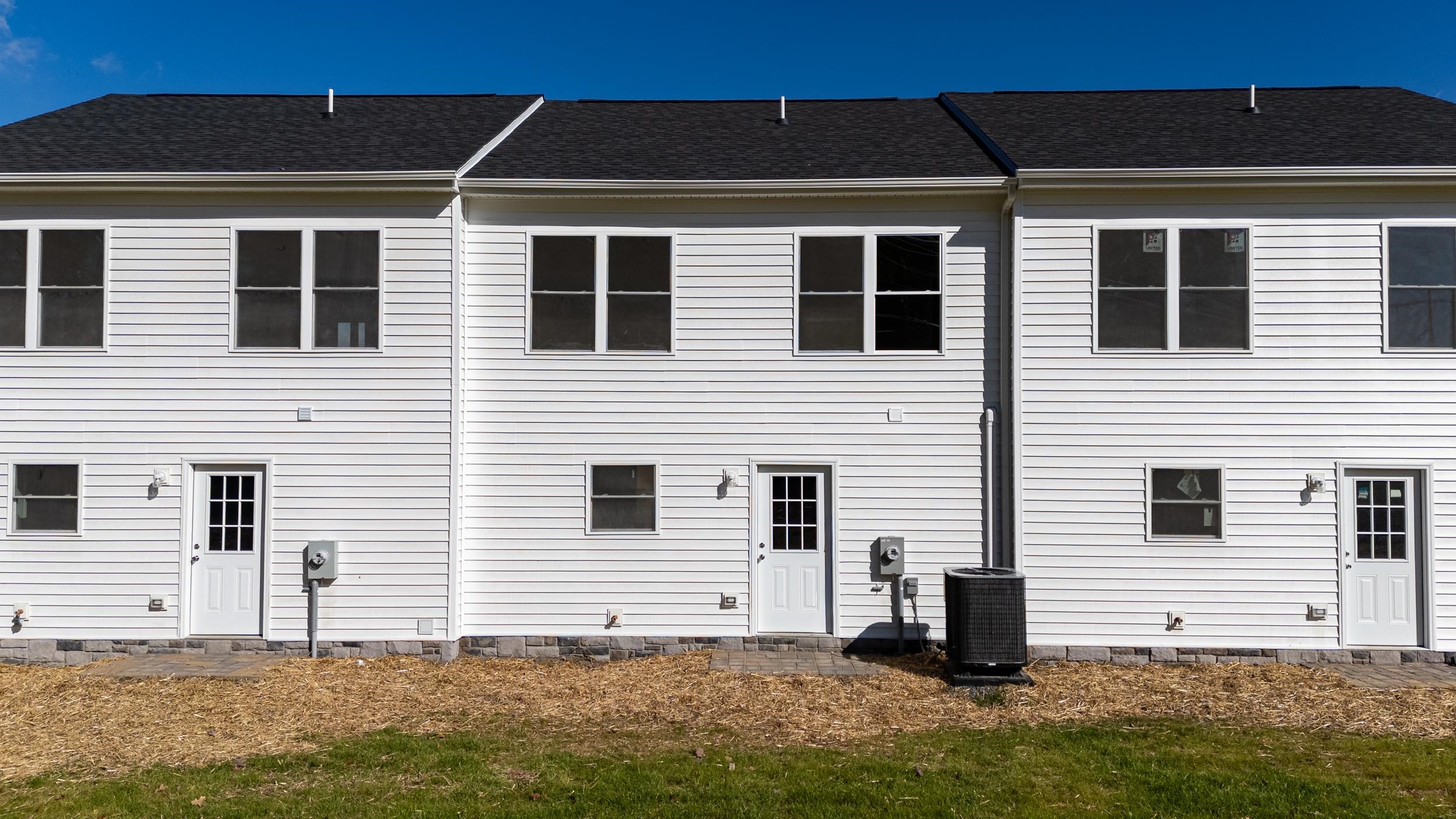 127 21ST ST, GROTTOES, Virginia 24441, 3 Bedrooms Bedrooms, ,2 BathroomsBathrooms,Residential,127 21ST ST,670592 MLS # 670592