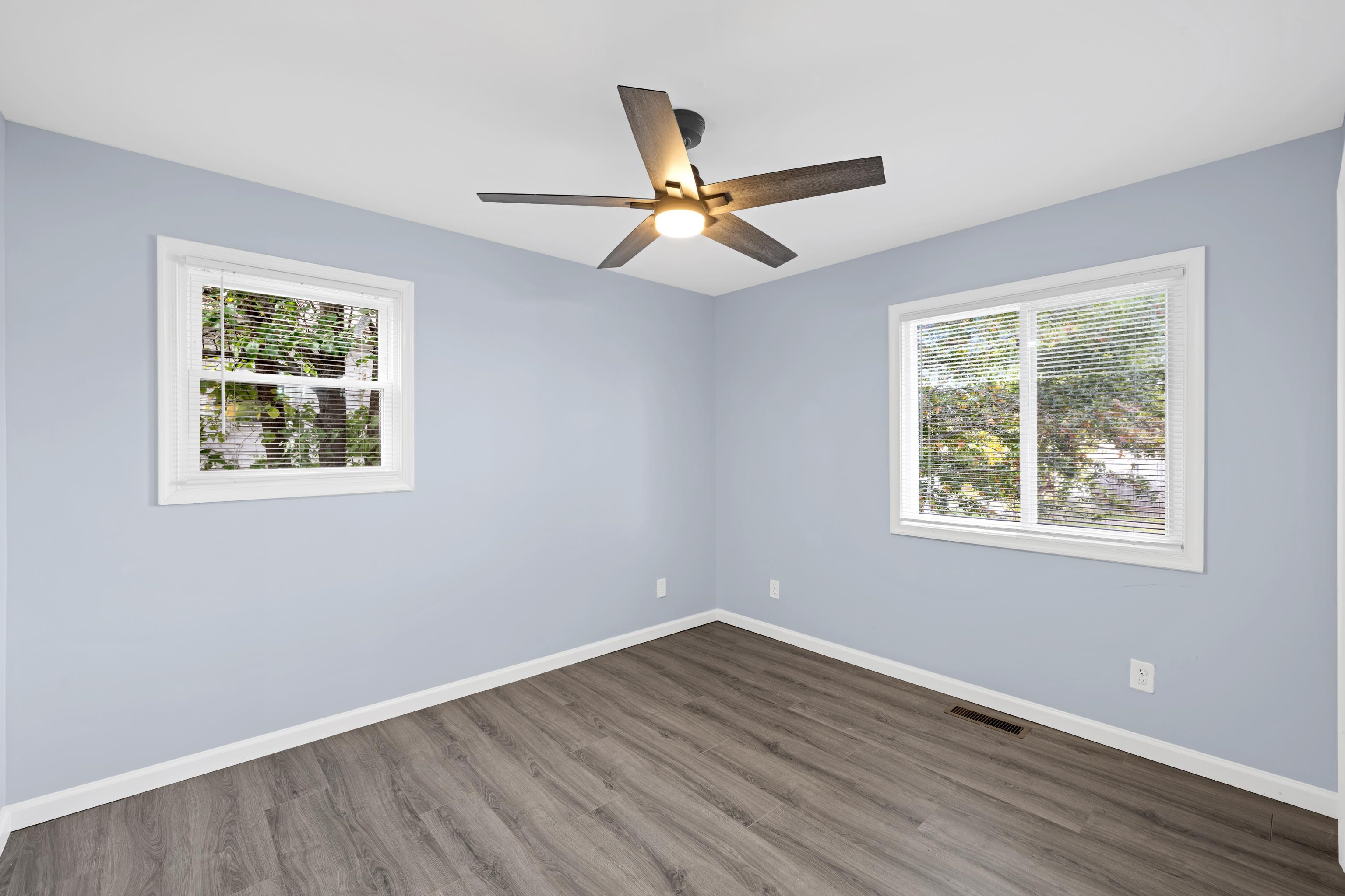 421 N CHARLOTTE AVE, WAYNESBORO, Virginia 22980, 5 Bedrooms Bedrooms, ,4 BathroomsBathrooms,Residential,421 N CHARLOTTE AVE,670593 MLS # 670593