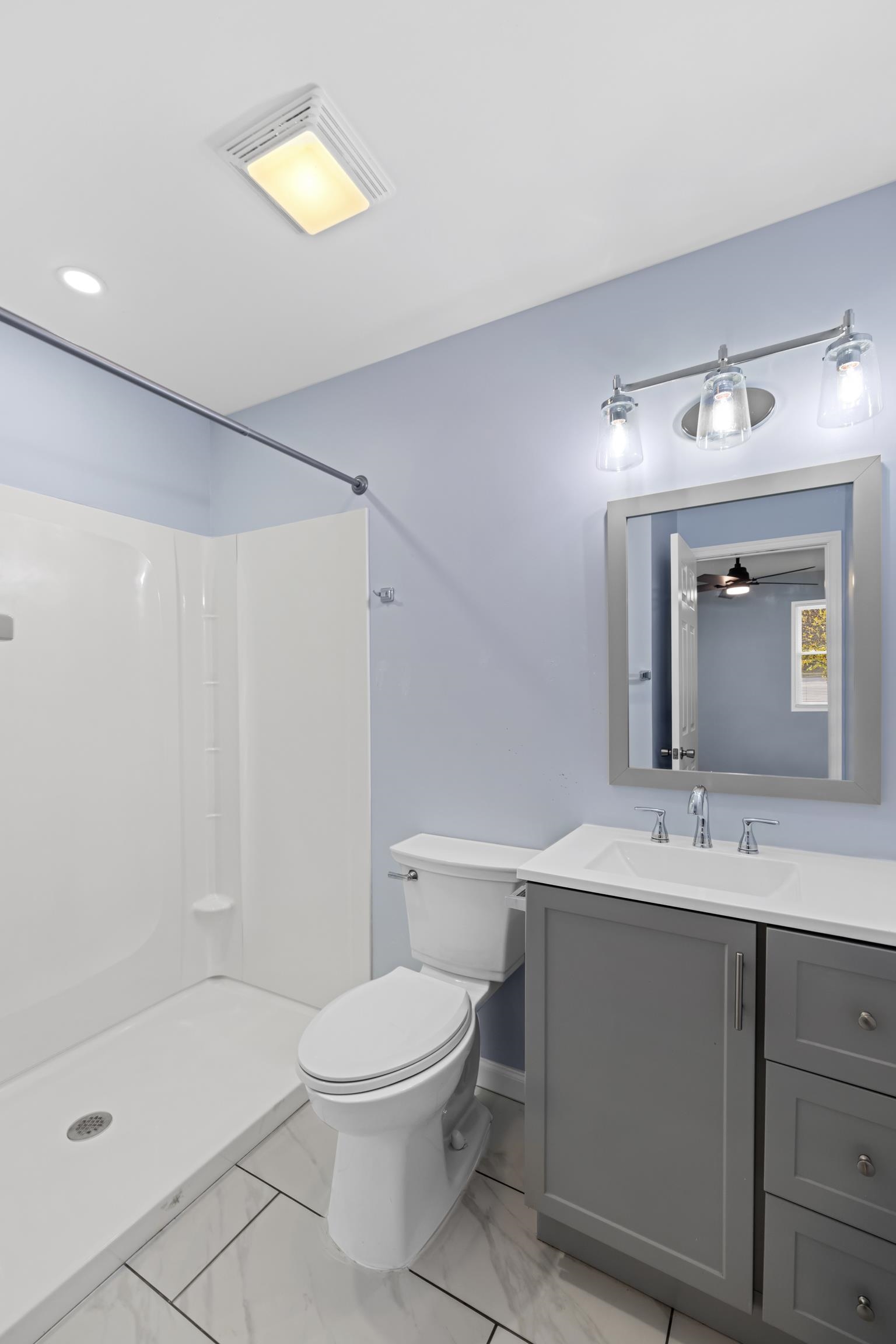 421 N CHARLOTTE AVE, WAYNESBORO, Virginia 22980, 5 Bedrooms Bedrooms, ,4 BathroomsBathrooms,Residential,421 N CHARLOTTE AVE,670593 MLS # 670593