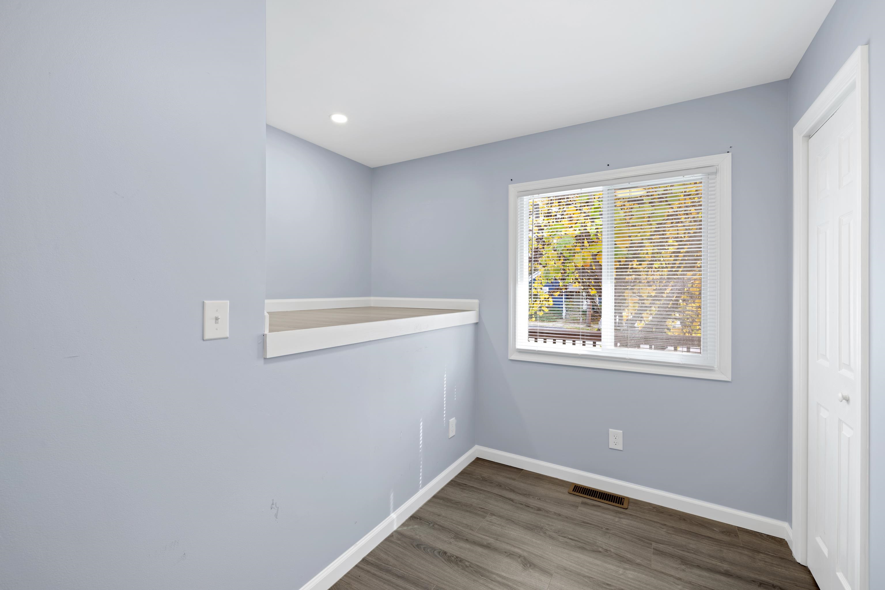 421 N CHARLOTTE AVE, WAYNESBORO, Virginia 22980, 5 Bedrooms Bedrooms, ,4 BathroomsBathrooms,Residential,421 N CHARLOTTE AVE,670593 MLS # 670593