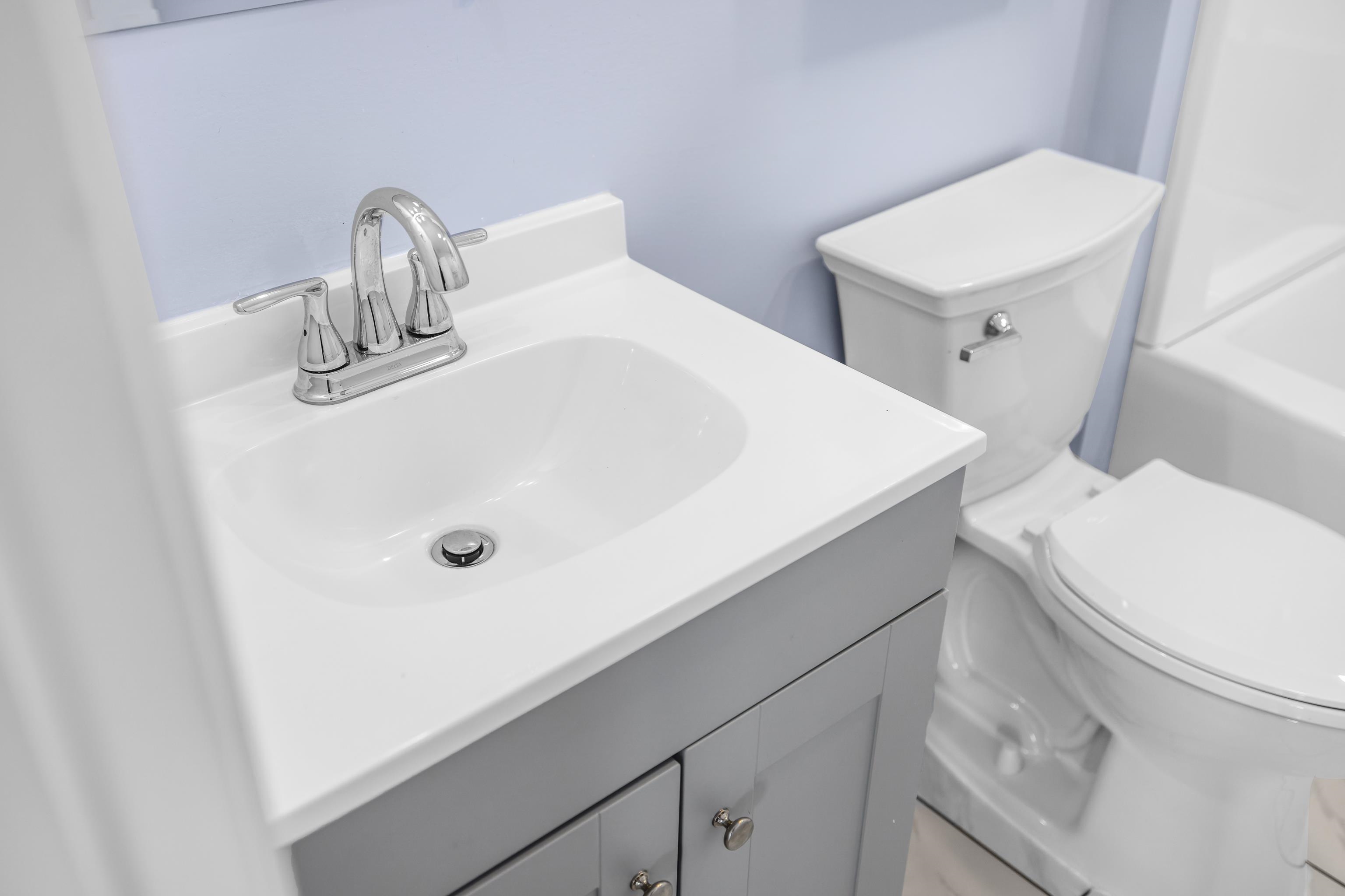 421 N CHARLOTTE AVE, WAYNESBORO, Virginia 22980, 5 Bedrooms Bedrooms, ,4 BathroomsBathrooms,Residential,421 N CHARLOTTE AVE,670593 MLS # 670593