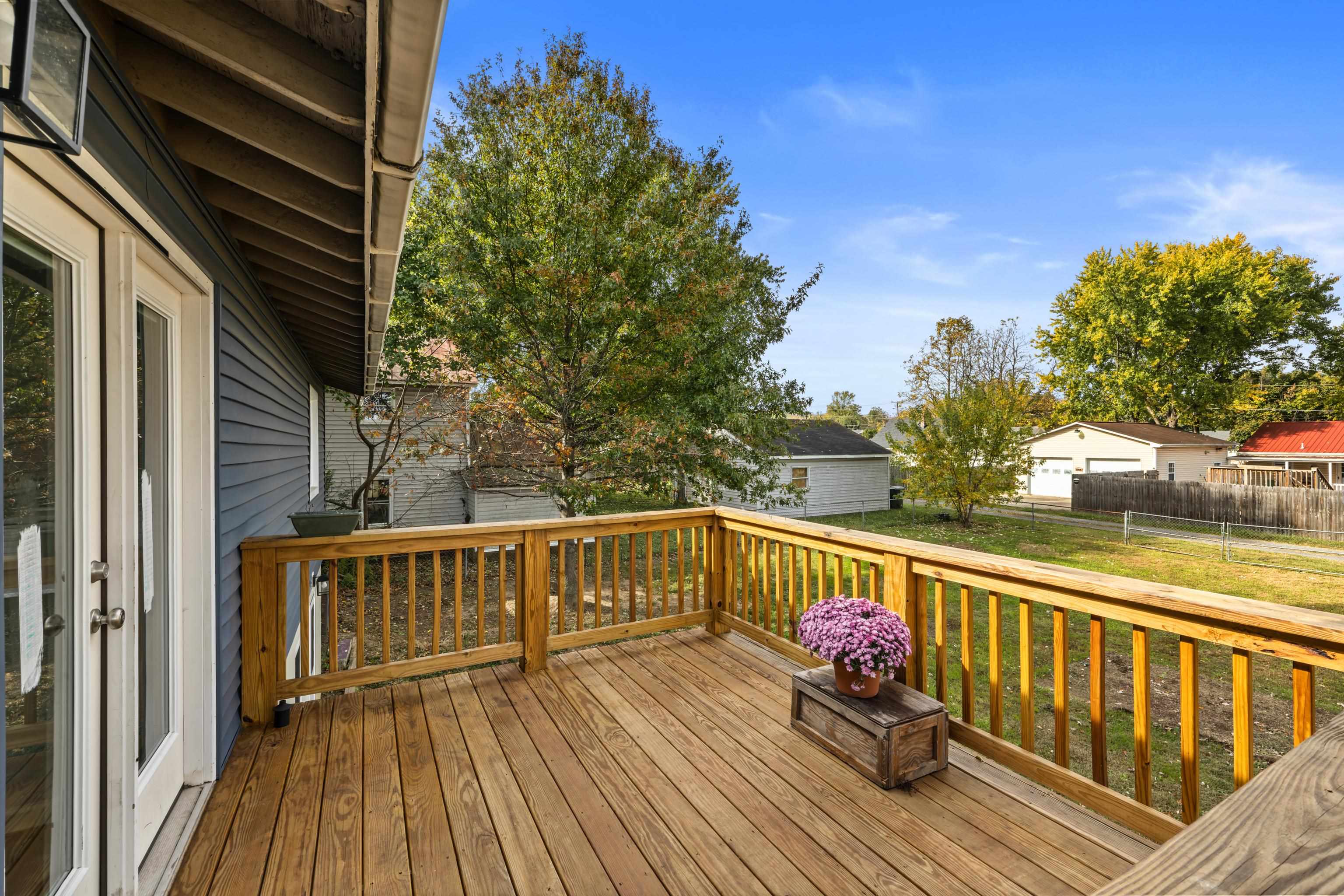 421 N CHARLOTTE AVE, WAYNESBORO, Virginia 22980, 5 Bedrooms Bedrooms, ,4 BathroomsBathrooms,Residential,421 N CHARLOTTE AVE,670593 MLS # 670593