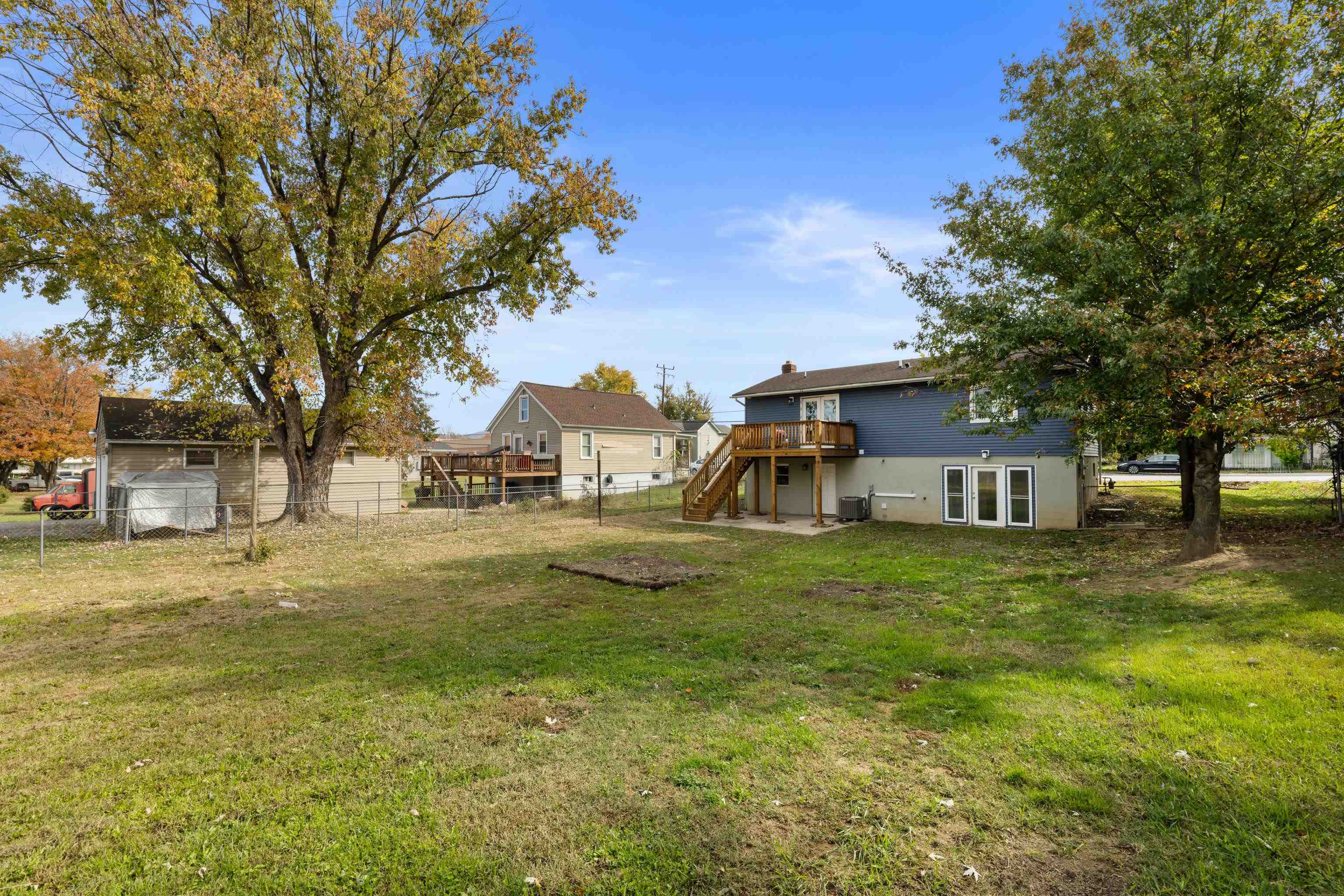 421 N CHARLOTTE AVE, WAYNESBORO, Virginia 22980, 5 Bedrooms Bedrooms, ,4 BathroomsBathrooms,Residential,421 N CHARLOTTE AVE,670593 MLS # 670593