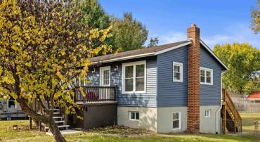 421 N CHARLOTTE AVE, WAYNESBORO, Virginia 22980, 5 Bedrooms Bedrooms, ,4 BathroomsBathrooms,Residential,421 N CHARLOTTE AVE,670593 MLS # 670593