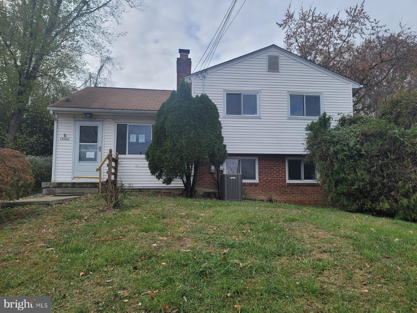 13200 CONRAD CT, WOODBRIDGE, Virginia 22191, 3 Bedrooms Bedrooms, ,2 BathroomsBathrooms,Residential,For sale,13200 CONRAD CT,VAPW2098756 MLS # VAPW2098756