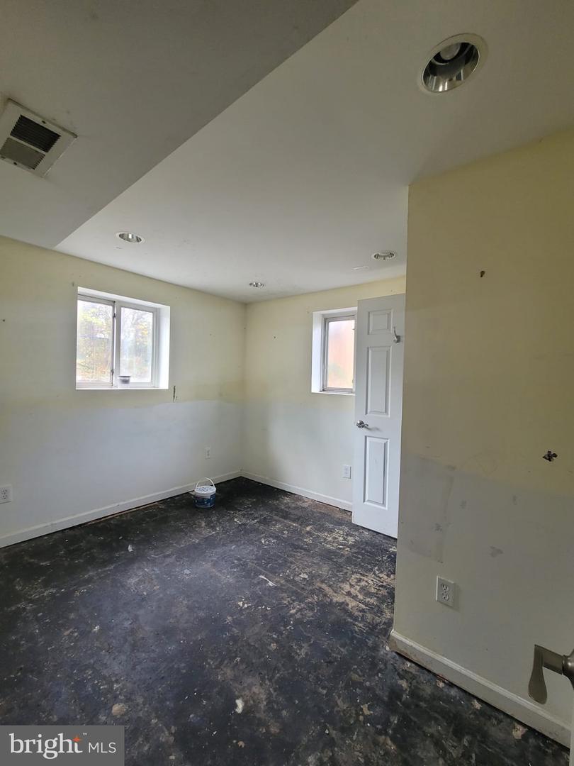 13200 CONRAD CT, WOODBRIDGE, Virginia 22191, 3 Bedrooms Bedrooms, ,2 BathroomsBathrooms,Residential,For sale,13200 CONRAD CT,VAPW2098756 MLS # VAPW2098756