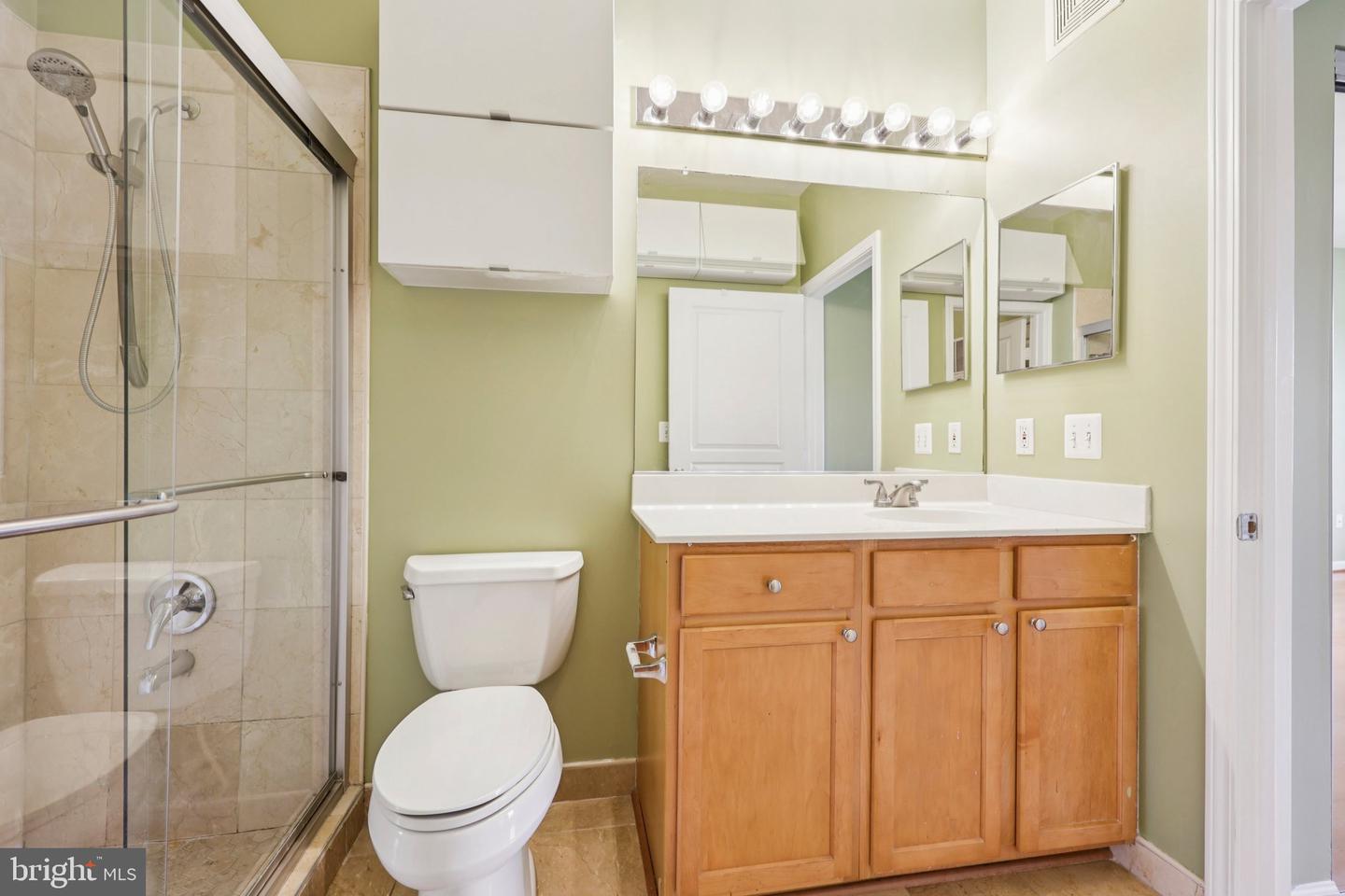 12000 MARKET ST #204, RESTON, Virginia 20190, 2 Bedrooms Bedrooms, ,1 BathroomBathrooms,Residential,For sale,12000 MARKET ST #204,VAFX2265096 MLS # VAFX2265096