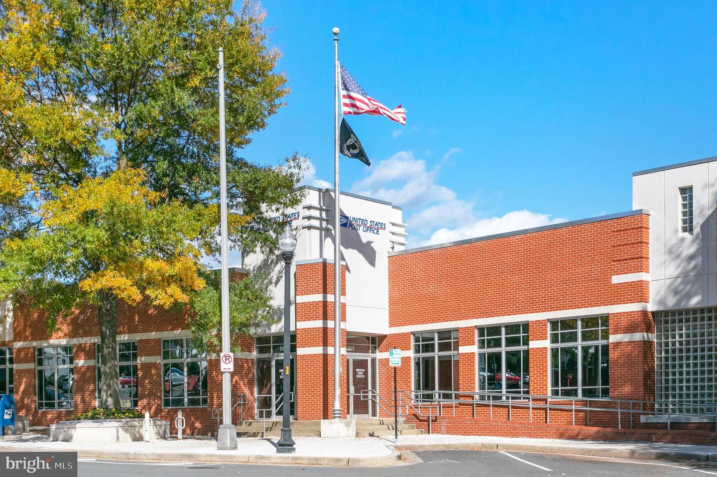 1404 N POWHATAN ST, ARLINGTON, Virginia 22205, 3 Bedrooms Bedrooms, ,4 BathroomsBathrooms,Residential,For sale,1404 N POWHATAN ST,VAAR2063966 MLS # VAAR2063966 1404 N POWHATAN ST, ARLINGTON, Virginia 22205, 3 Bedrooms Bedrooms, ,4 BathroomsBathrooms,Residential,For sale,1404 N POWHATAN ST,VAAR2063966 MLS # VAAR2063966