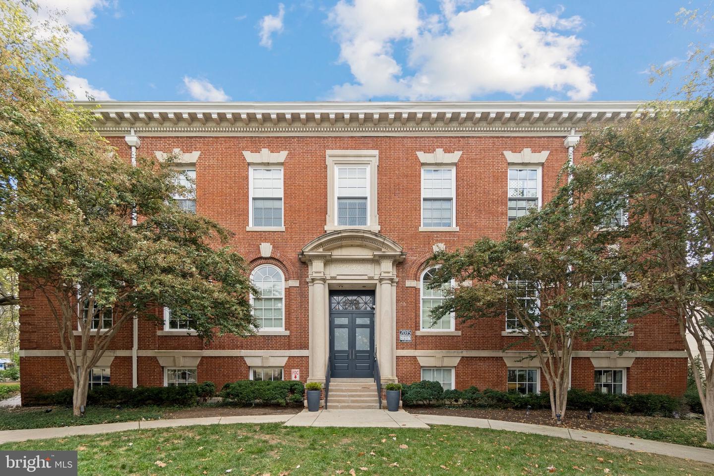2035 2ND ST NW #G109, WASHINGTON, District Of Columbia 20001, 2 Bedrooms Bedrooms, ,2 BathroomsBathrooms,Residential,For sale,2035 2ND ST NW #G109,DCDC2224476 MLS # DCDC2224476 2035 2ND ST NW #G109, WASHINGTON, District Of Columbia 20001, 2 Bedrooms Bedrooms, ,2 BathroomsBathrooms,Residential,For sale,2035 2ND ST NW #G109,DCDC2224476 MLS # DCDC2224476