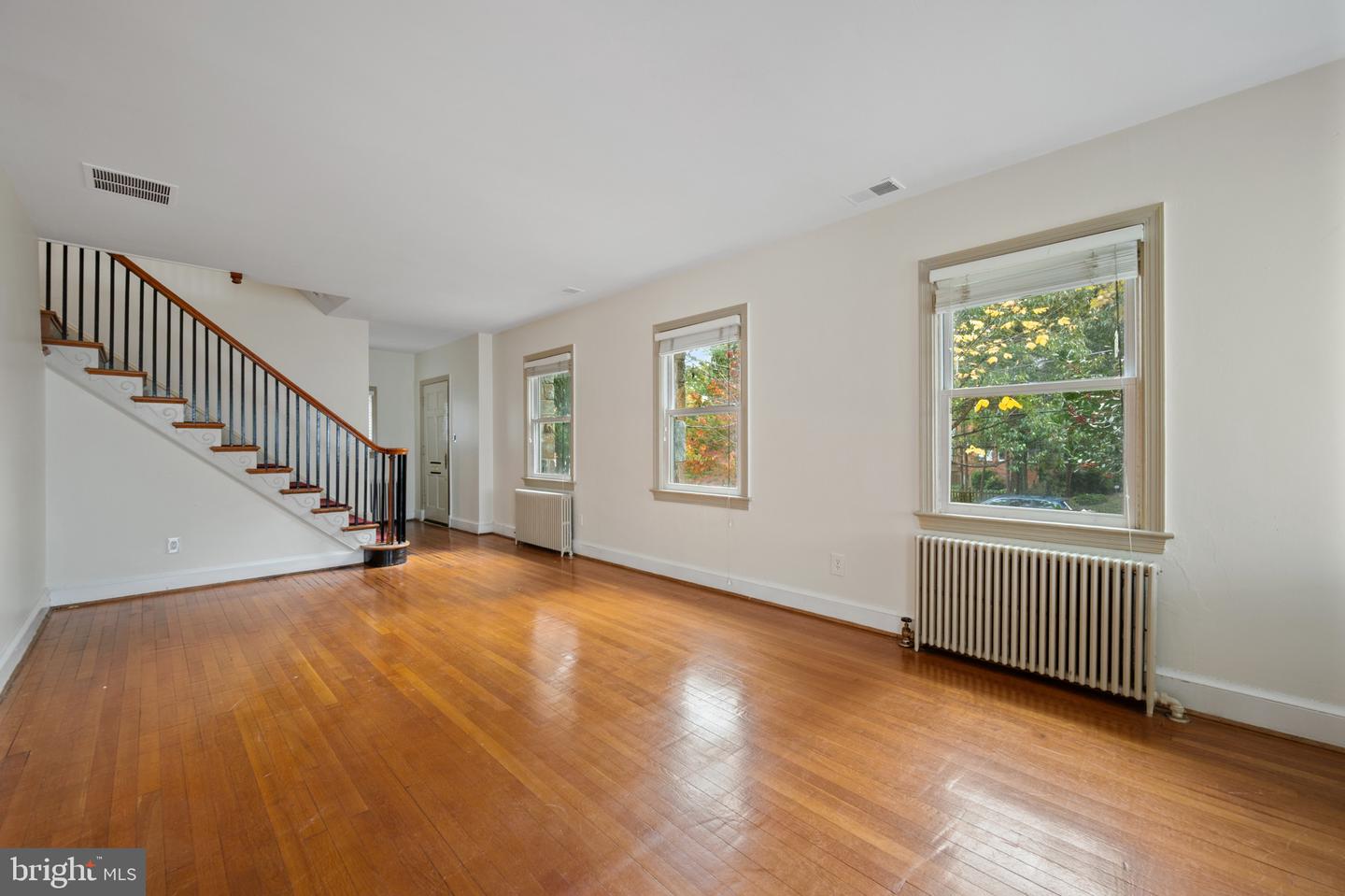 6318 31ST ST NW, WASHINGTON, District Of Columbia 20015, 2 Bedrooms Bedrooms, ,2 BathroomsBathrooms,Residential,For sale,6318 31ST ST NW,DCDC2225080 MLS # DCDC2225080 6318 31ST ST NW, WASHINGTON, District Of Columbia 20015, 2 Bedrooms Bedrooms, ,2 BathroomsBathrooms,Residential,For sale,6318 31ST ST NW,DCDC2225080 MLS # DCDC2225080