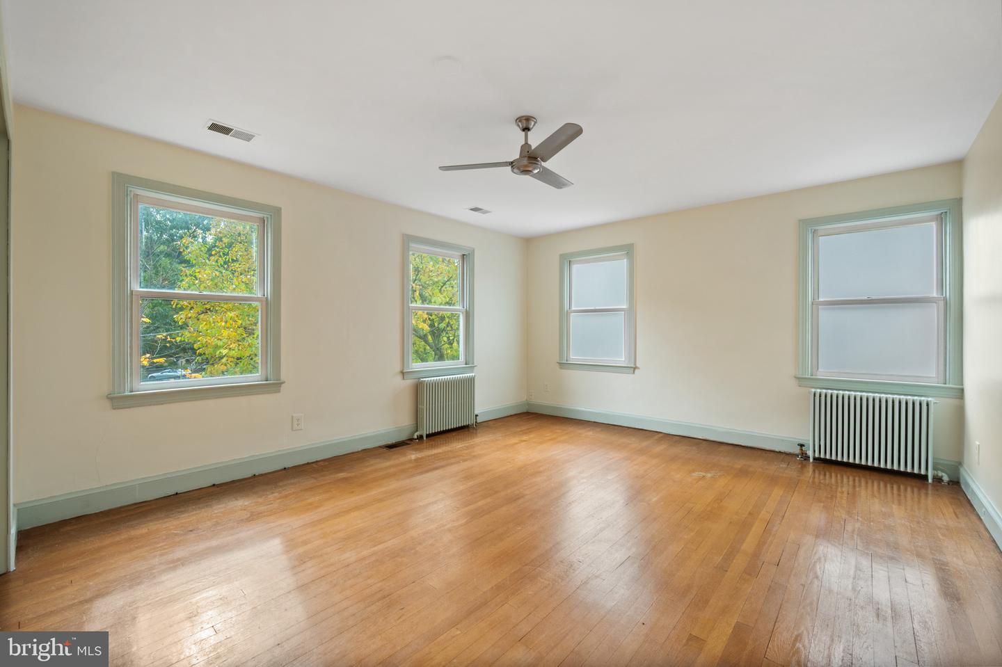 6318 31ST ST NW, WASHINGTON, District Of Columbia 20015, 2 Bedrooms Bedrooms, ,2 BathroomsBathrooms,Residential,For sale,6318 31ST ST NW,DCDC2225080 MLS # DCDC2225080 6318 31ST ST NW, WASHINGTON, District Of Columbia 20015, 2 Bedrooms Bedrooms, ,2 BathroomsBathrooms,Residential,For sale,6318 31ST ST NW,DCDC2225080 MLS # DCDC2225080