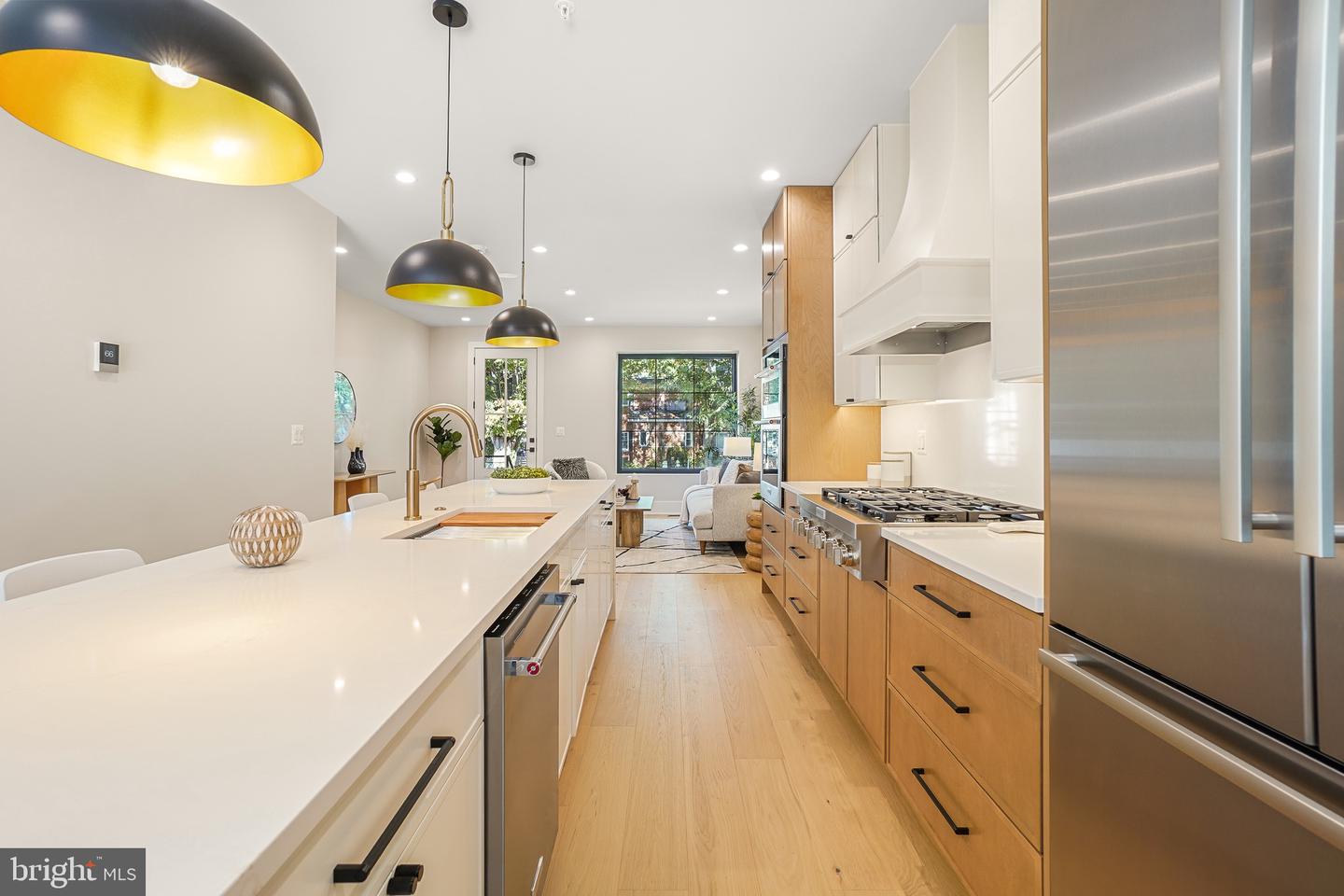 4414 HARRISON ST NW, WASHINGTON, District Of Columbia 20015, 5 Bedrooms Bedrooms, ,5 BathroomsBathrooms,Residential,For sale,4414 HARRISON ST NW,DCDC2225660 MLS # DCDC2225660