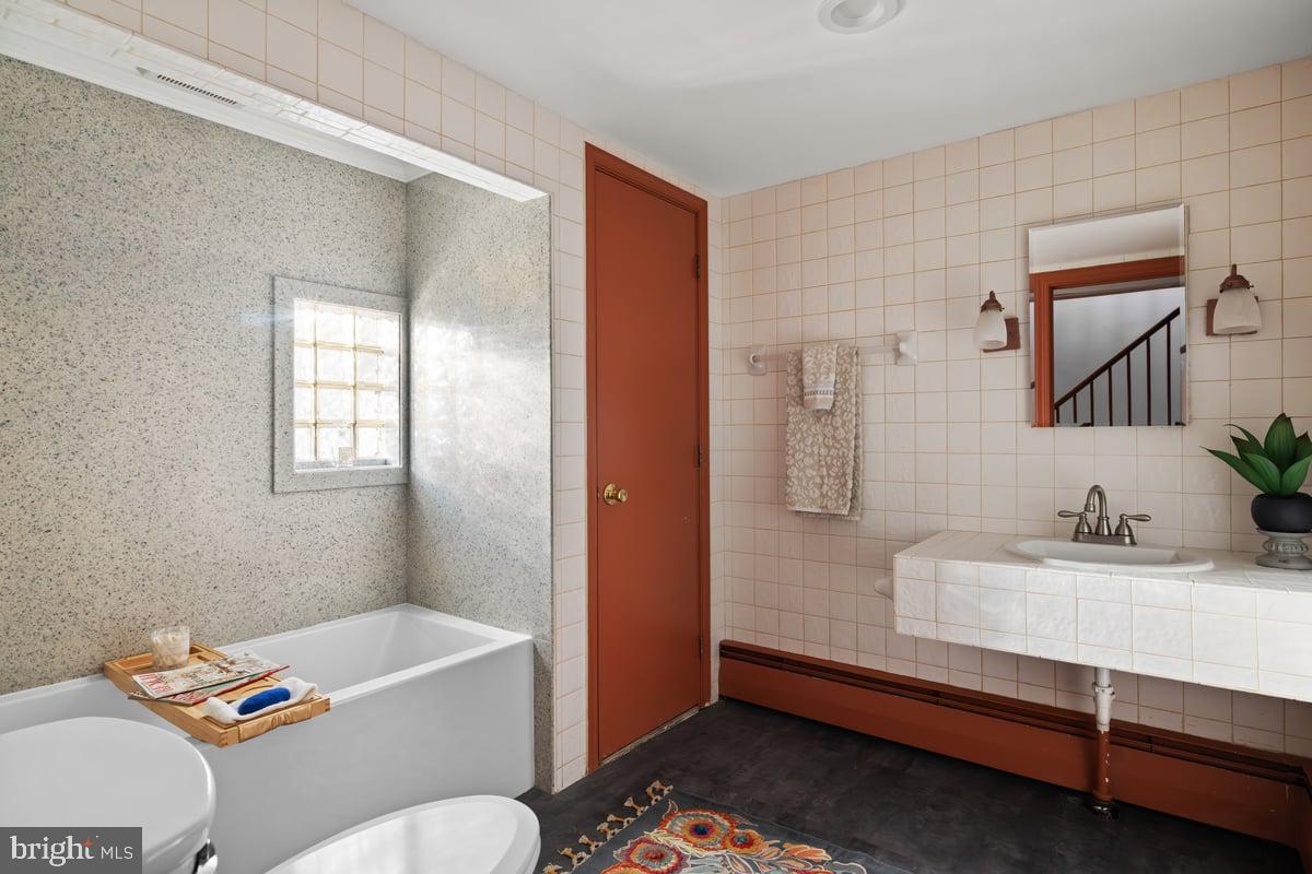 1494 BENNYS BEACH RD, FRONT ROYAL, Virginia 22630, 3 Bedrooms Bedrooms, ,2 BathroomsBathrooms,Residential,For sale,1494 BENNYS BEACH RD,VAWR2012564 MLS # VAWR2012564 1494 BENNYS BEACH RD, FRONT ROYAL, Virginia 22630, 3 Bedrooms Bedrooms, ,2 BathroomsBathrooms,Residential,For sale,1494 BENNYS BEACH RD,VAWR2012564 MLS # VAWR2012564