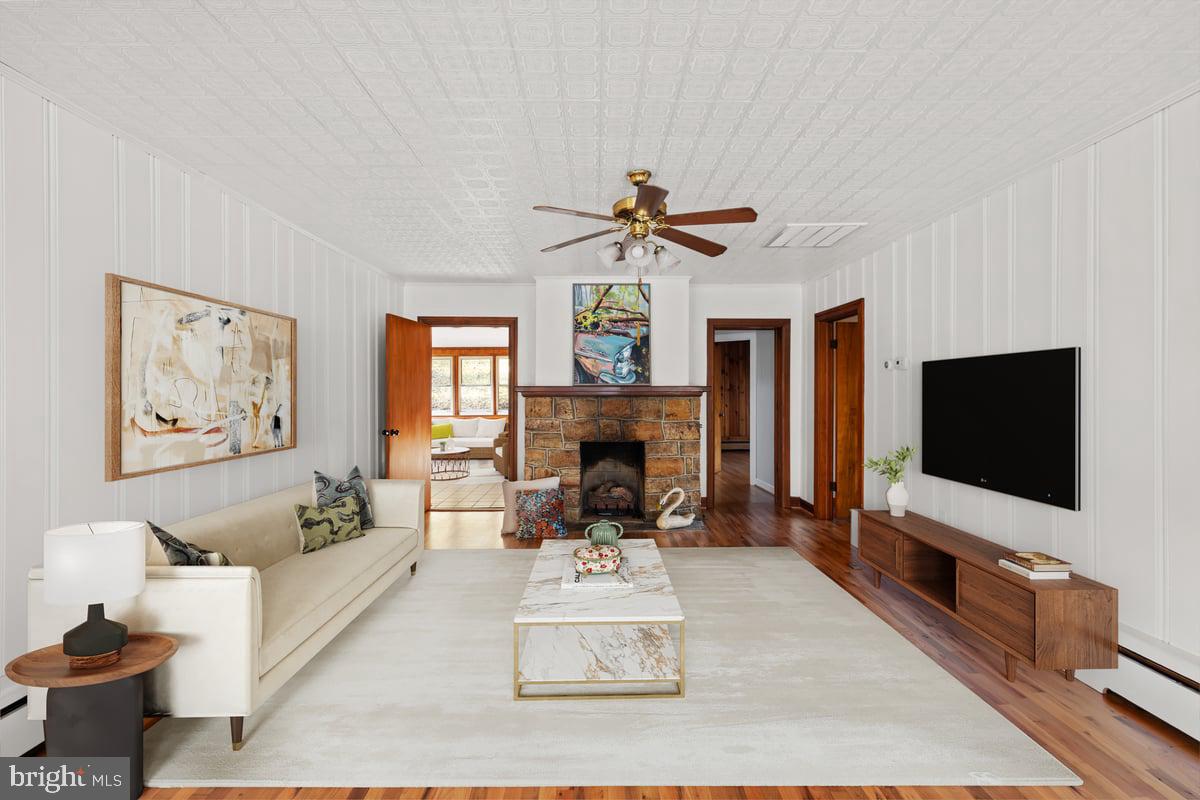 1494 BENNYS BEACH RD, FRONT ROYAL, Virginia 22630, 3 Bedrooms Bedrooms, ,2 BathroomsBathrooms,Residential,For sale,1494 BENNYS BEACH RD,VAWR2012564 MLS # VAWR2012564 1494 BENNYS BEACH RD, FRONT ROYAL, Virginia 22630, 3 Bedrooms Bedrooms, ,2 BathroomsBathrooms,Residential,For sale,1494 BENNYS BEACH RD,VAWR2012564 MLS # VAWR2012564