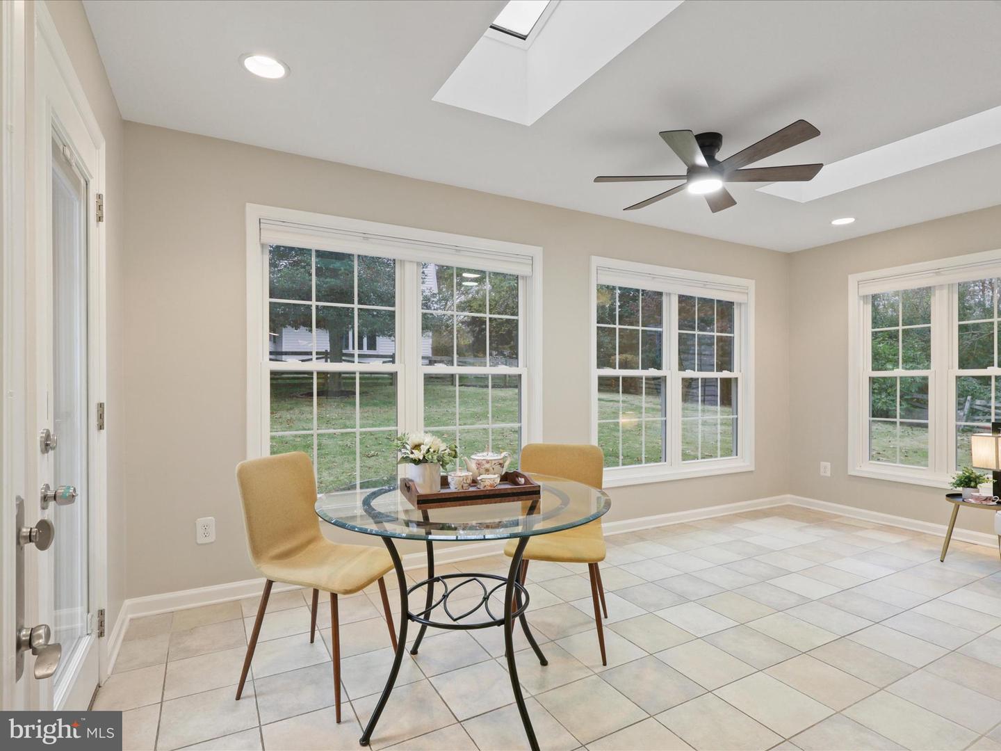 12133 QUEENS BRIGADE DR, FAIRFAX, Virginia 22030, 4 Bedrooms Bedrooms, ,3 BathroomsBathrooms,Residential,For sale,12133 QUEENS BRIGADE DR,VAFX2274734 MLS # VAFX2274734 12133 QUEENS BRIGADE DR, FAIRFAX, Virginia 22030, 4 Bedrooms Bedrooms, ,3 BathroomsBathrooms,Residential,For sale,12133 QUEENS BRIGADE DR,VAFX2274734 MLS # VAFX2274734