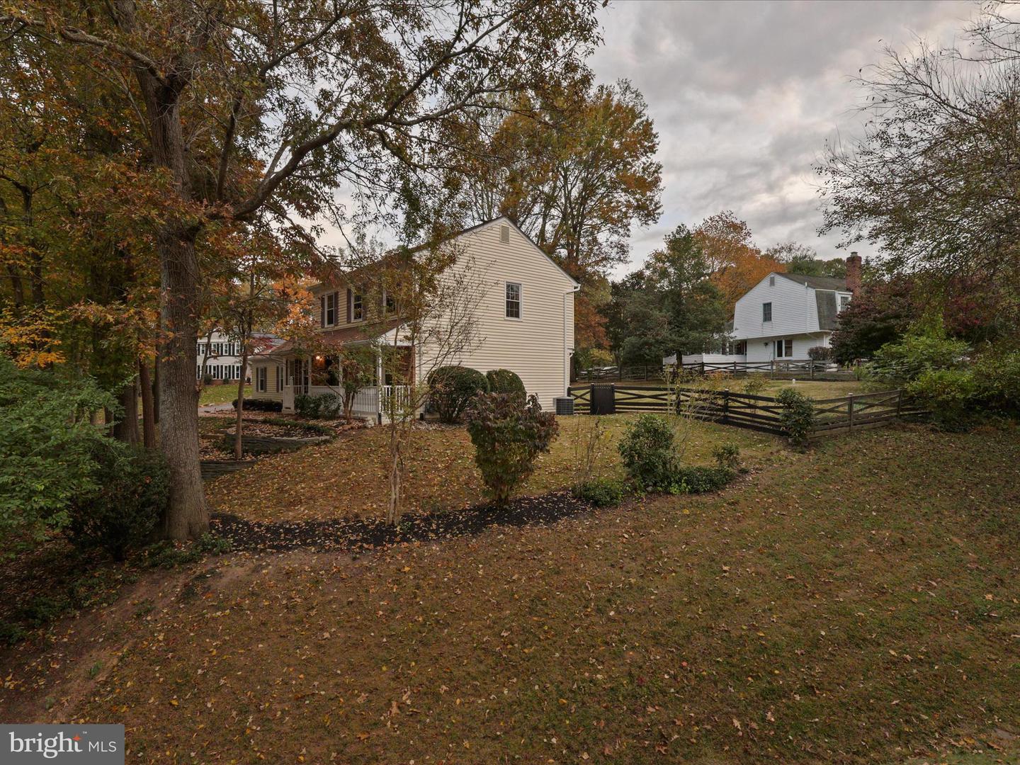 12133 QUEENS BRIGADE DR, FAIRFAX, Virginia 22030, 4 Bedrooms Bedrooms, ,3 BathroomsBathrooms,Residential,For sale,12133 QUEENS BRIGADE DR,VAFX2274734 MLS # VAFX2274734 12133 QUEENS BRIGADE DR, FAIRFAX, Virginia 22030, 4 Bedrooms Bedrooms, ,3 BathroomsBathrooms,Residential,For sale,12133 QUEENS BRIGADE DR,VAFX2274734 MLS # VAFX2274734