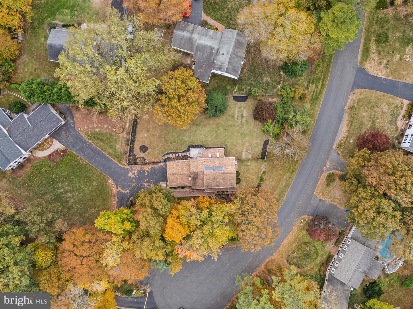 12133 QUEENS BRIGADE DR, FAIRFAX, Virginia 22030, 4 Bedrooms Bedrooms, ,3 BathroomsBathrooms,Residential,For sale,12133 QUEENS BRIGADE DR,VAFX2274734 MLS # VAFX2274734 12133 QUEENS BRIGADE DR, FAIRFAX, Virginia 22030, 4 Bedrooms Bedrooms, ,3 BathroomsBathrooms,Residential,For sale,12133 QUEENS BRIGADE DR,VAFX2274734 MLS # VAFX2274734