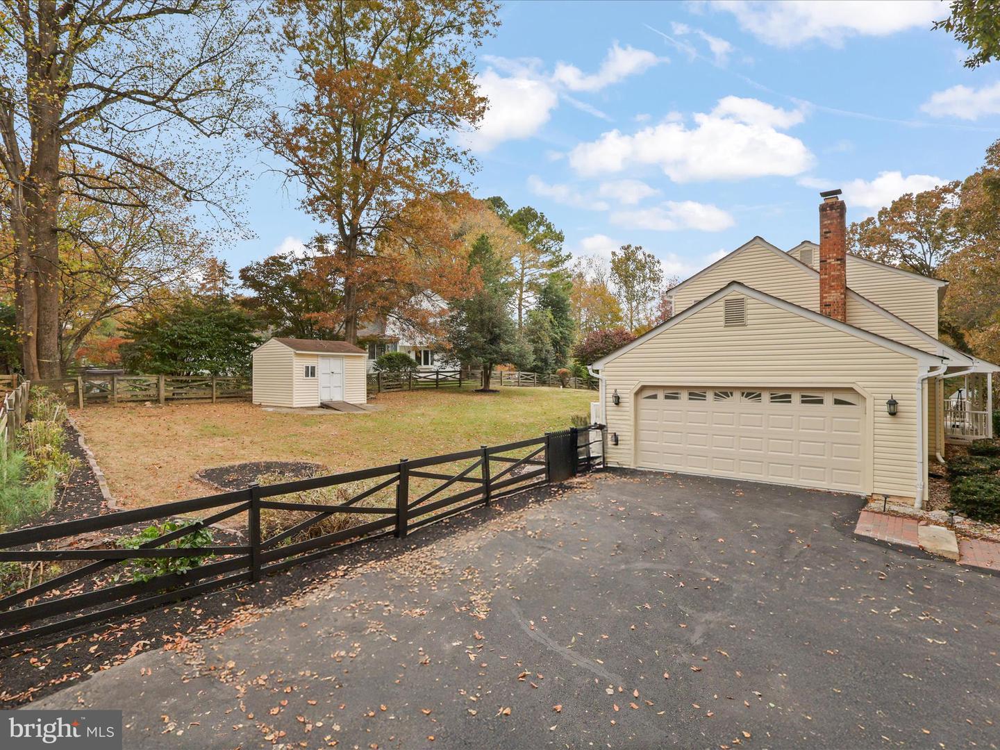 12133 QUEENS BRIGADE DR, FAIRFAX, Virginia 22030, 4 Bedrooms Bedrooms, ,3 BathroomsBathrooms,Residential,For sale,12133 QUEENS BRIGADE DR,VAFX2274734 MLS # VAFX2274734 12133 QUEENS BRIGADE DR, FAIRFAX, Virginia 22030, 4 Bedrooms Bedrooms, ,3 BathroomsBathrooms,Residential,For sale,12133 QUEENS BRIGADE DR,VAFX2274734 MLS # VAFX2274734