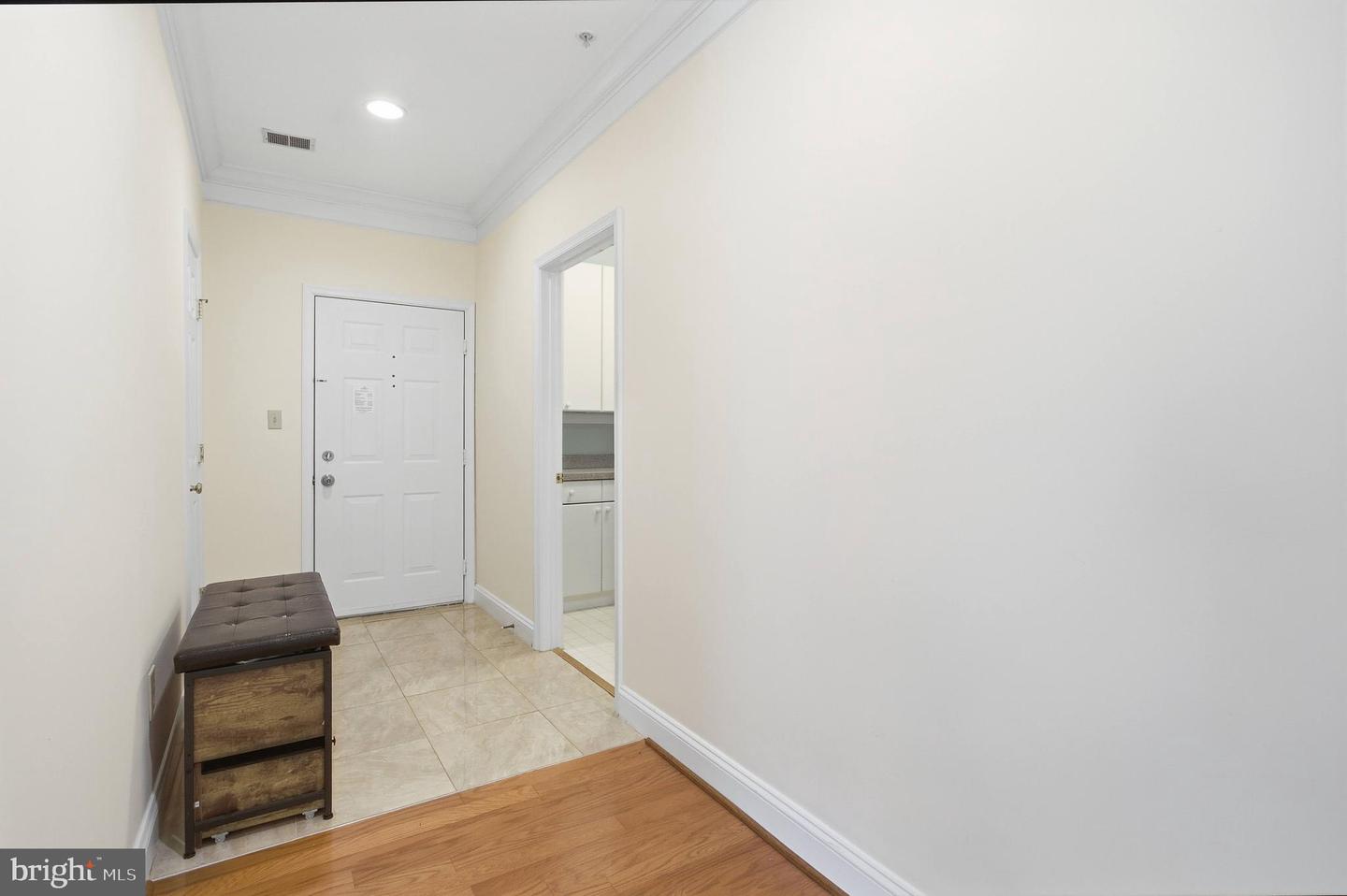 11302 WESTBROOK MILL LN #204, FAIRFAX, Virginia 22030, 2 Bedrooms Bedrooms, ,2 BathroomsBathrooms,Residential,For sale,11302 WESTBROOK MILL LN #204,VAFX2275116 MLS # VAFX2275116 11302 WESTBROOK MILL LN #204, FAIRFAX, Virginia 22030, 2 Bedrooms Bedrooms, ,2 BathroomsBathrooms,Residential,For sale,11302 WESTBROOK MILL LN #204,VAFX2275116 MLS # VAFX2275116