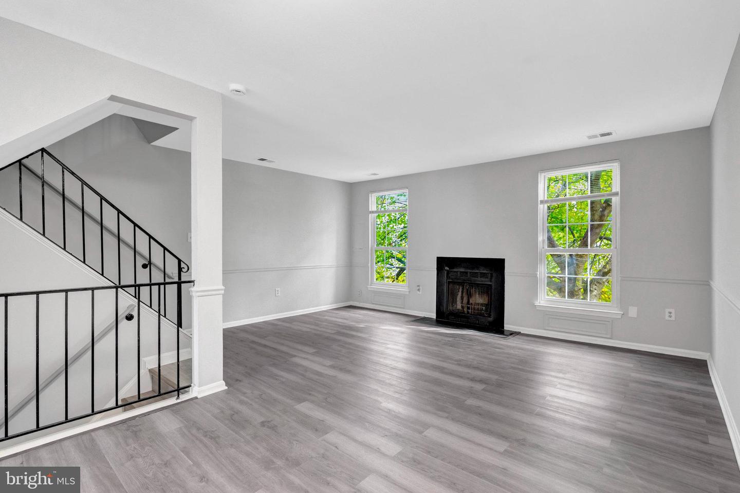 7905 BRIGHTON WAY, MANASSAS, Virginia 20109, 3 Bedrooms Bedrooms, ,1 BathroomBathrooms,Residential,For sale,7905 BRIGHTON WAY,VAPW2106420 MLS # VAPW2106420