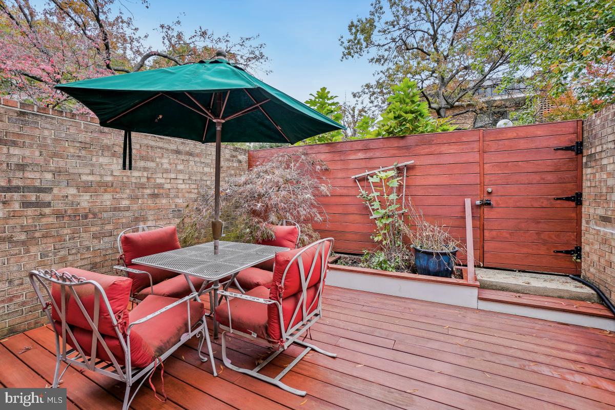 623 I ST SW, WASHINGTON, District Of Columbia 20024, 5 Bedrooms Bedrooms, ,3 BathroomsBathrooms,Residential,For sale,623 I ST SW,DCDC2228328 MLS # DCDC2228328