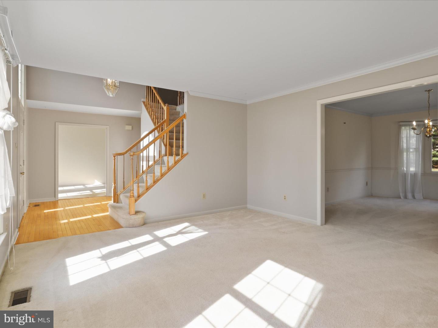 17584 WADELL CT, HAMILTON, Virginia 20158, 4 Bedrooms Bedrooms, ,2 BathroomsBathrooms,Residential,For sale,17584 WADELL CT,VALO2109470 MLS # VALO2109470