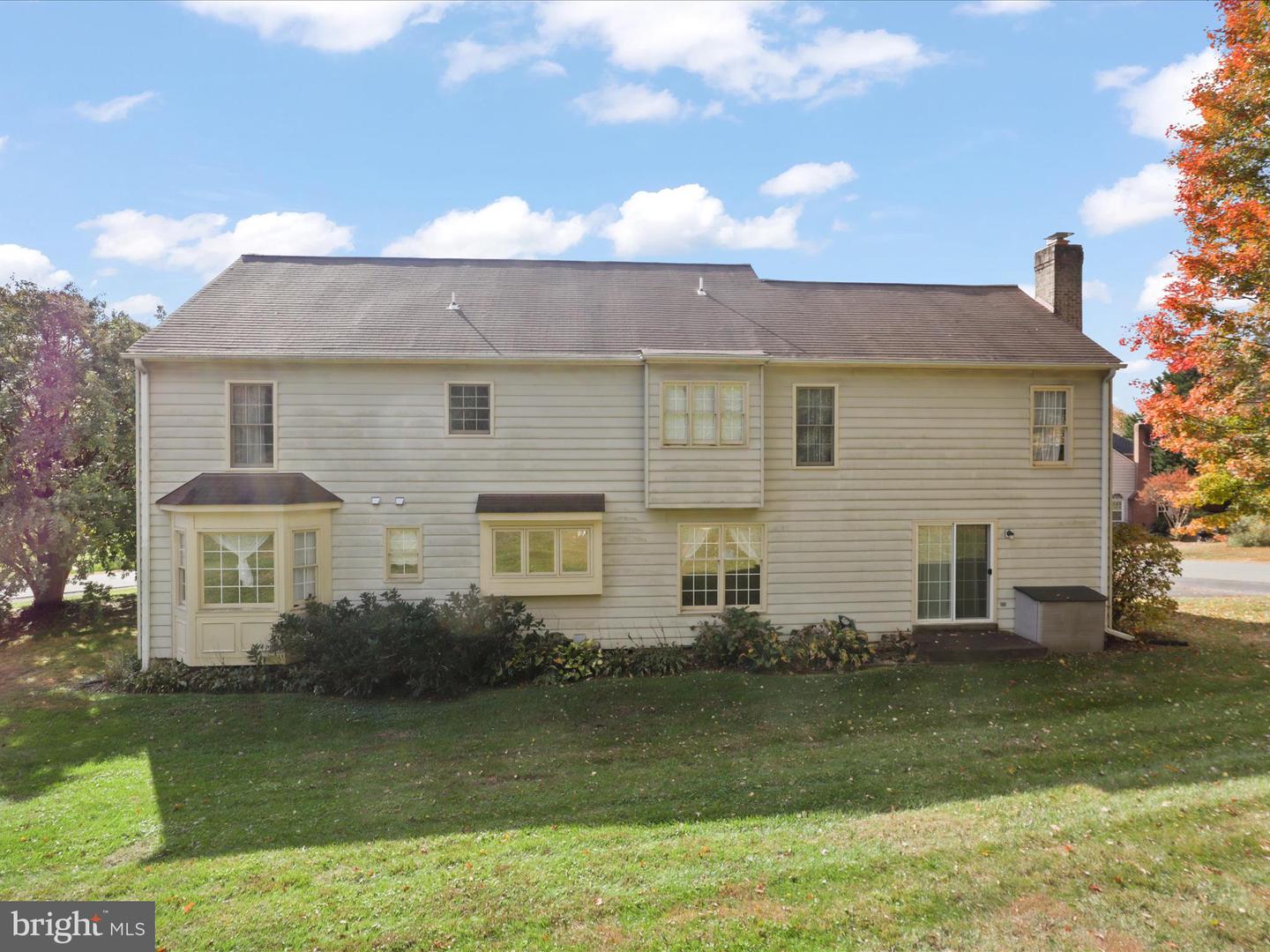 17584 WADELL CT, HAMILTON, Virginia 20158, 4 Bedrooms Bedrooms, ,2 BathroomsBathrooms,Residential,For sale,17584 WADELL CT,VALO2109470 MLS # VALO2109470