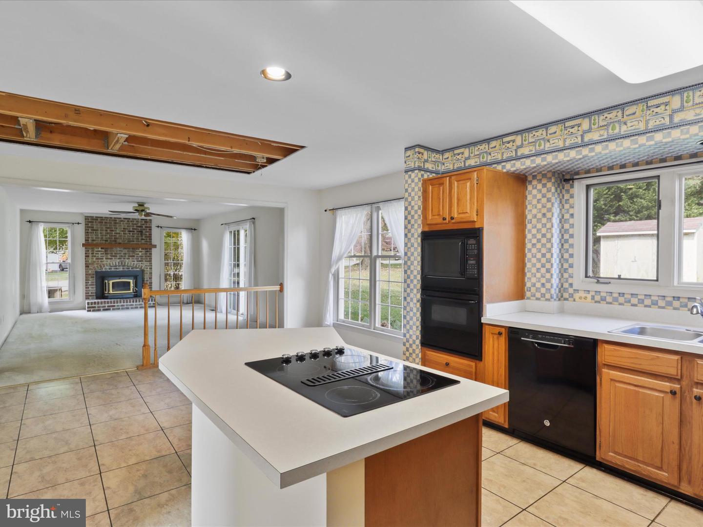 17584 WADELL CT, HAMILTON, Virginia 20158, 4 Bedrooms Bedrooms, ,2 BathroomsBathrooms,Residential,For sale,17584 WADELL CT,VALO2109470 MLS # VALO2109470