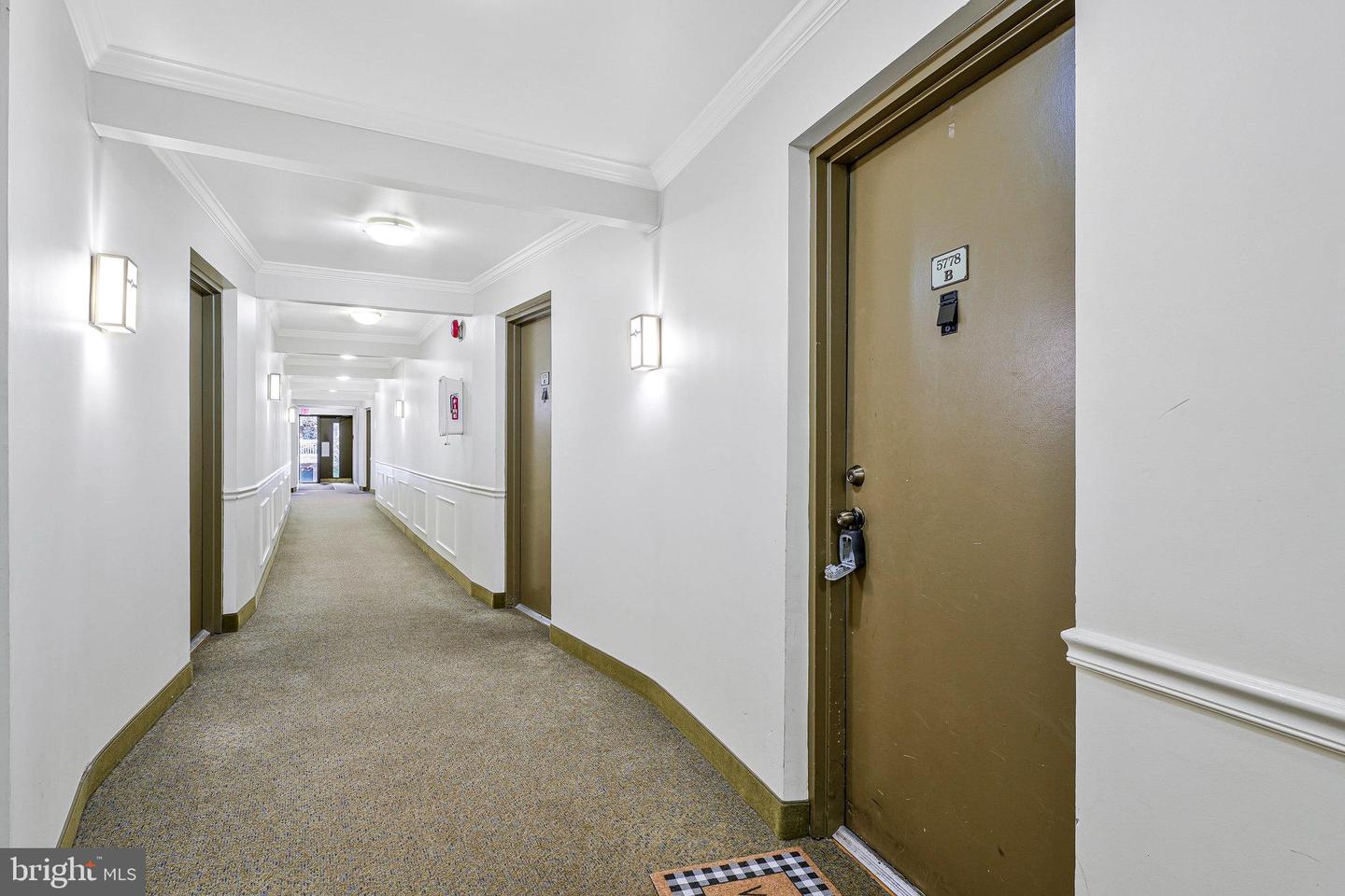 5778-B REXFORD CT #5778B, SPRINGFIELD, Virginia 22152, 2 Bedrooms Bedrooms, ,2 BathroomsBathrooms,Residential,For sale,5778-B REXFORD CT #5778B,VAFX2275790 MLS # VAFX2275790