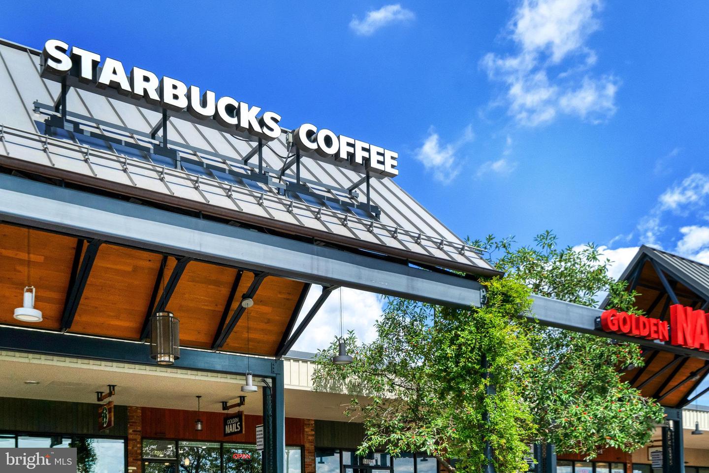 5778-B REXFORD CT #5778B, SPRINGFIELD, Virginia 22152, 2 Bedrooms Bedrooms, ,2 BathroomsBathrooms,Residential,For sale,5778-B REXFORD CT #5778B,VAFX2275790 MLS # VAFX2275790