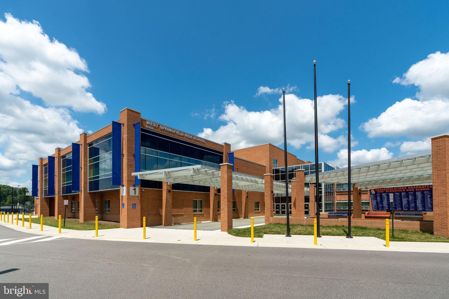 5778-B REXFORD CT #5778B, SPRINGFIELD, Virginia 22152, 2 Bedrooms Bedrooms, ,2 BathroomsBathrooms,Residential,For sale,5778-B REXFORD CT #5778B,VAFX2275790 MLS # VAFX2275790