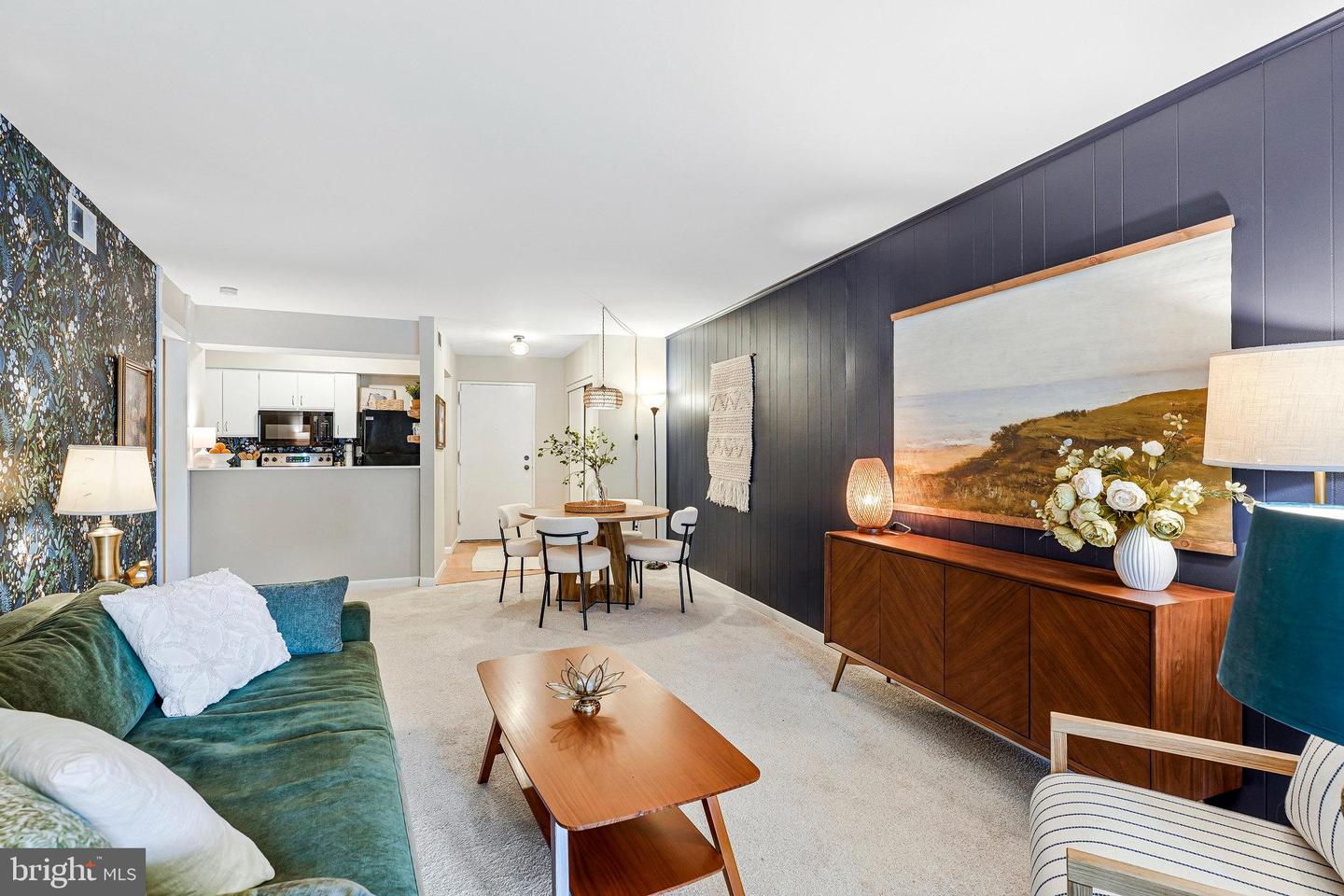 5778-B REXFORD CT #5778B, SPRINGFIELD, Virginia 22152, 2 Bedrooms Bedrooms, ,2 BathroomsBathrooms,Residential,For sale,5778-B REXFORD CT #5778B,VAFX2275790 MLS # VAFX2275790