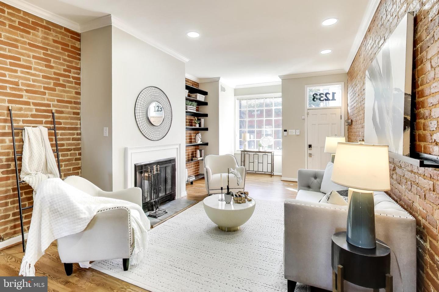 1238 LINDEN PL NE, WASHINGTON, District Of Columbia 20002, 2 Bedrooms Bedrooms, ,1 BathroomBathrooms,Residential,For sale,1238 LINDEN PL NE,DCDC2228450 MLS # DCDC2228450